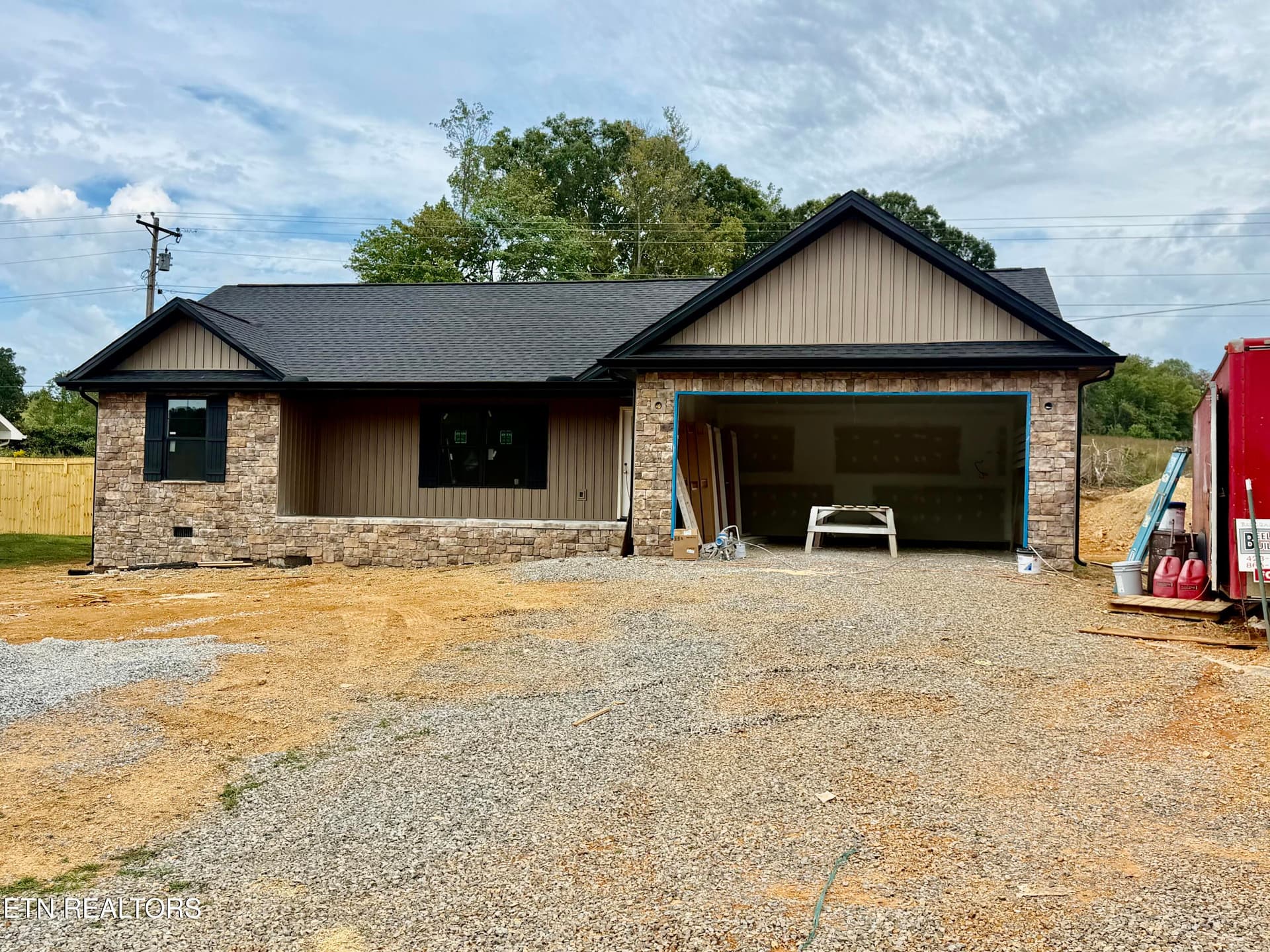 140 Milo Circle, Tazewell, TN 37879