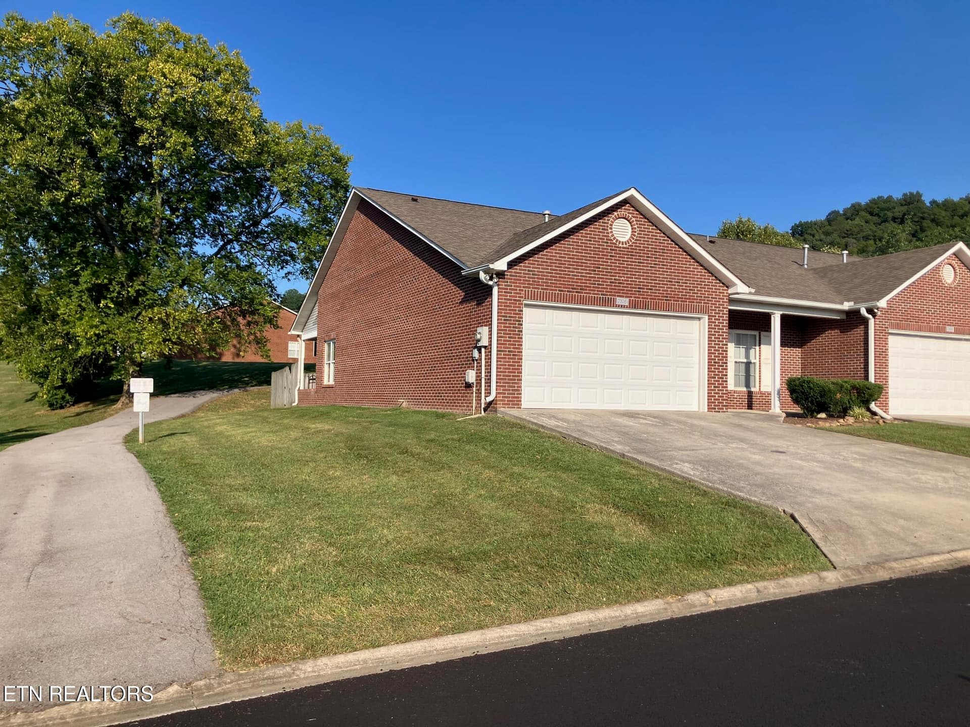 7108 Rocky Mountain High Blvd, Knoxville, TN 37918
