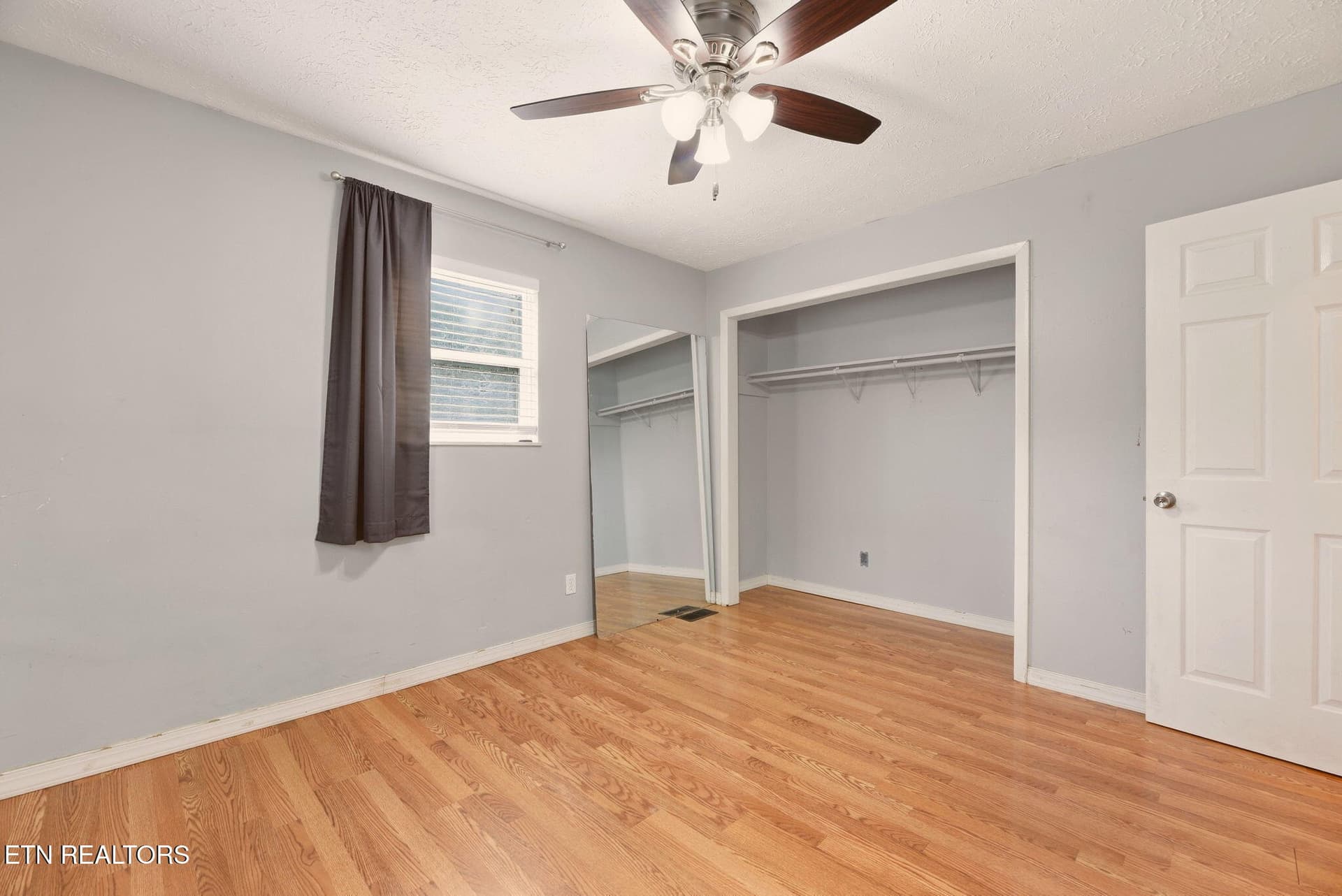 17-web-or-mls-Vrtn1313 (16) - 1313 Burton Rd, Knoxville, TN 37919