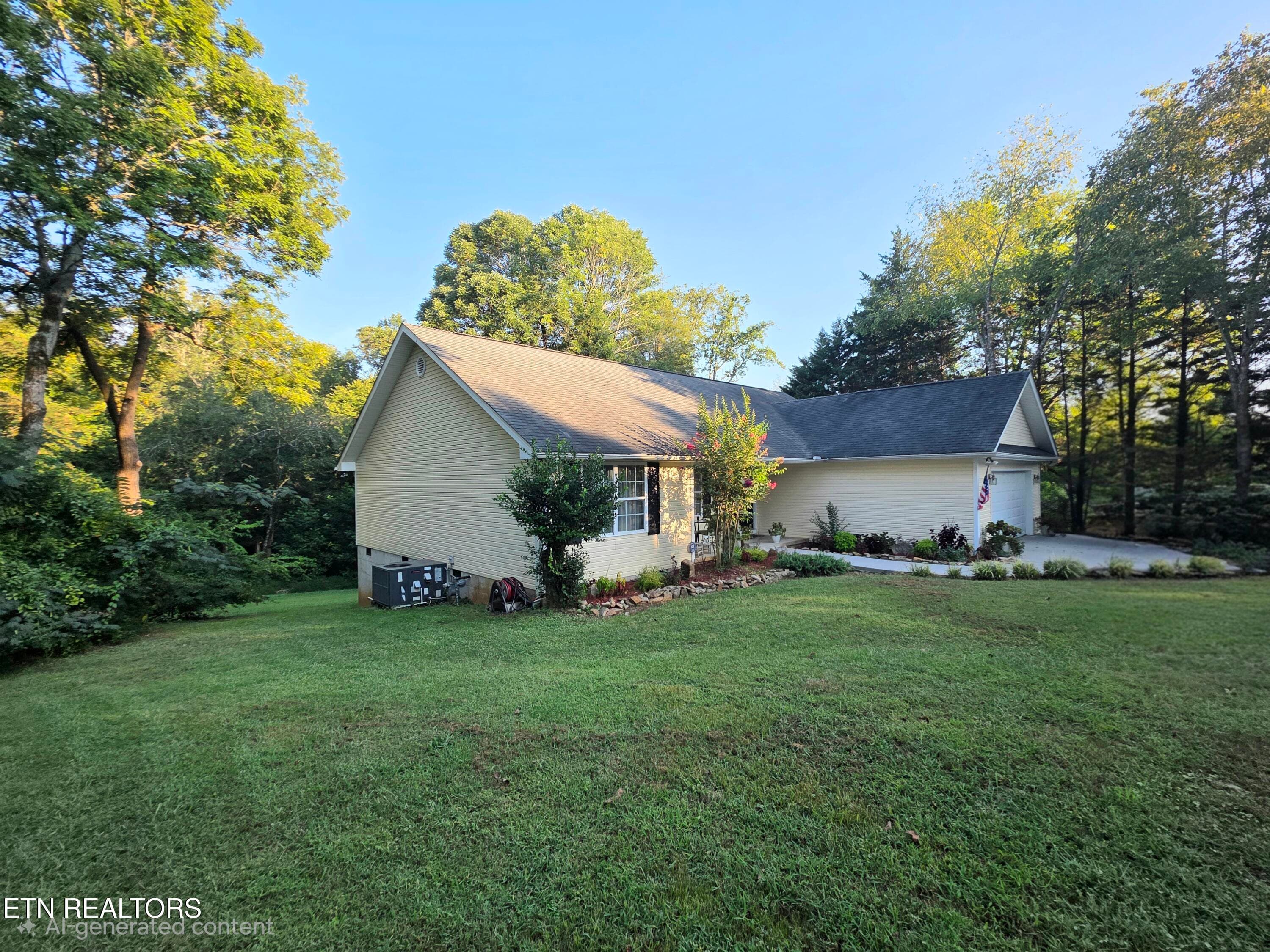 Large Usable Yard - 3210 Topside Rd, Knoxville, TN 37920, Knoxville