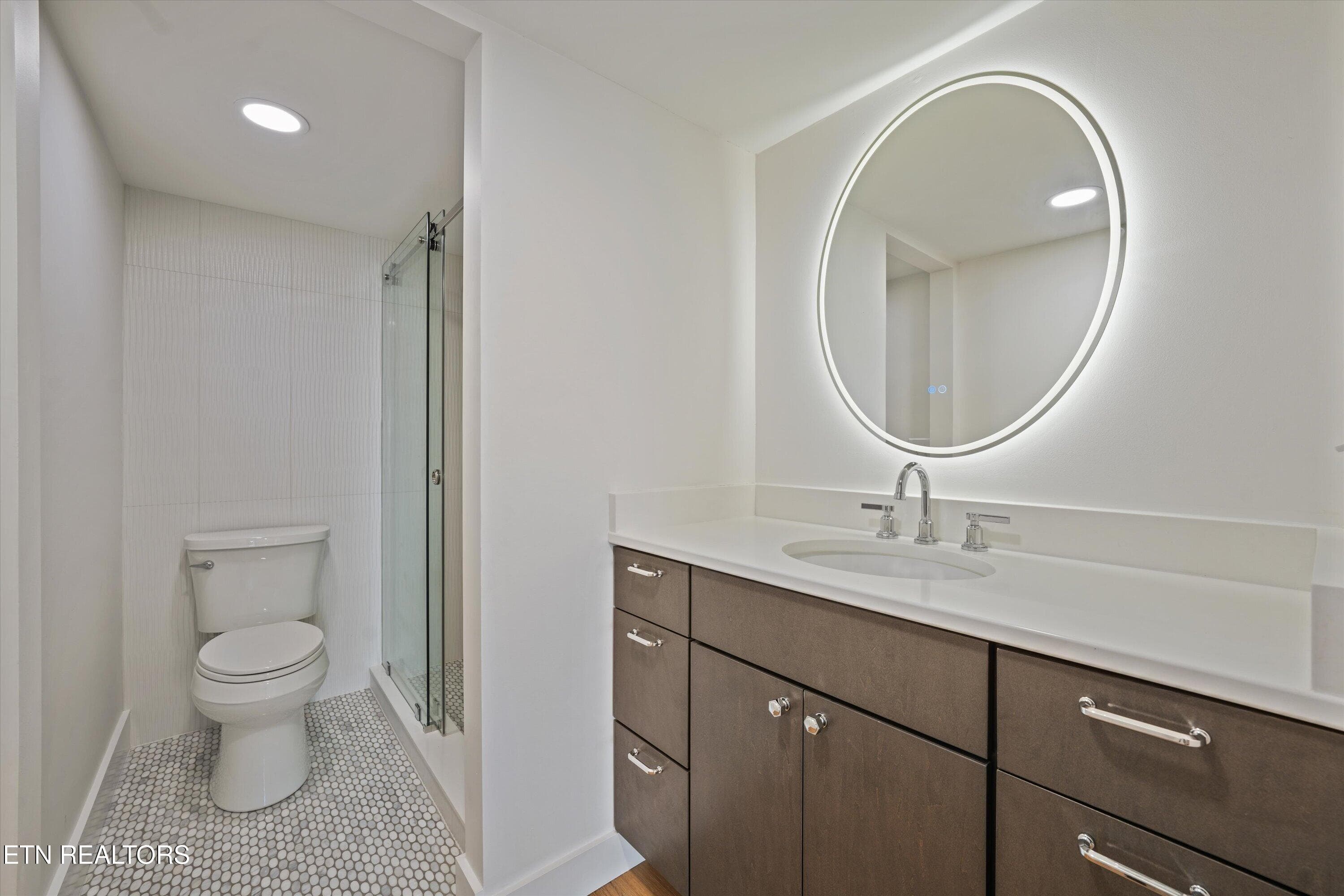 Primary Bath - 1903 Cherokee Bluff Drive, Knoxville, TN 37920, Knoxville