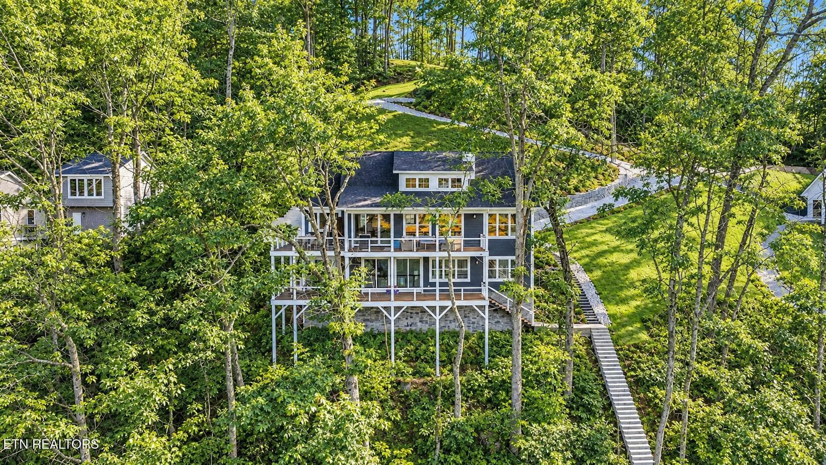 - - 1765 Cove Pointe Rd, LaFollette, TN 37766, LaFollette