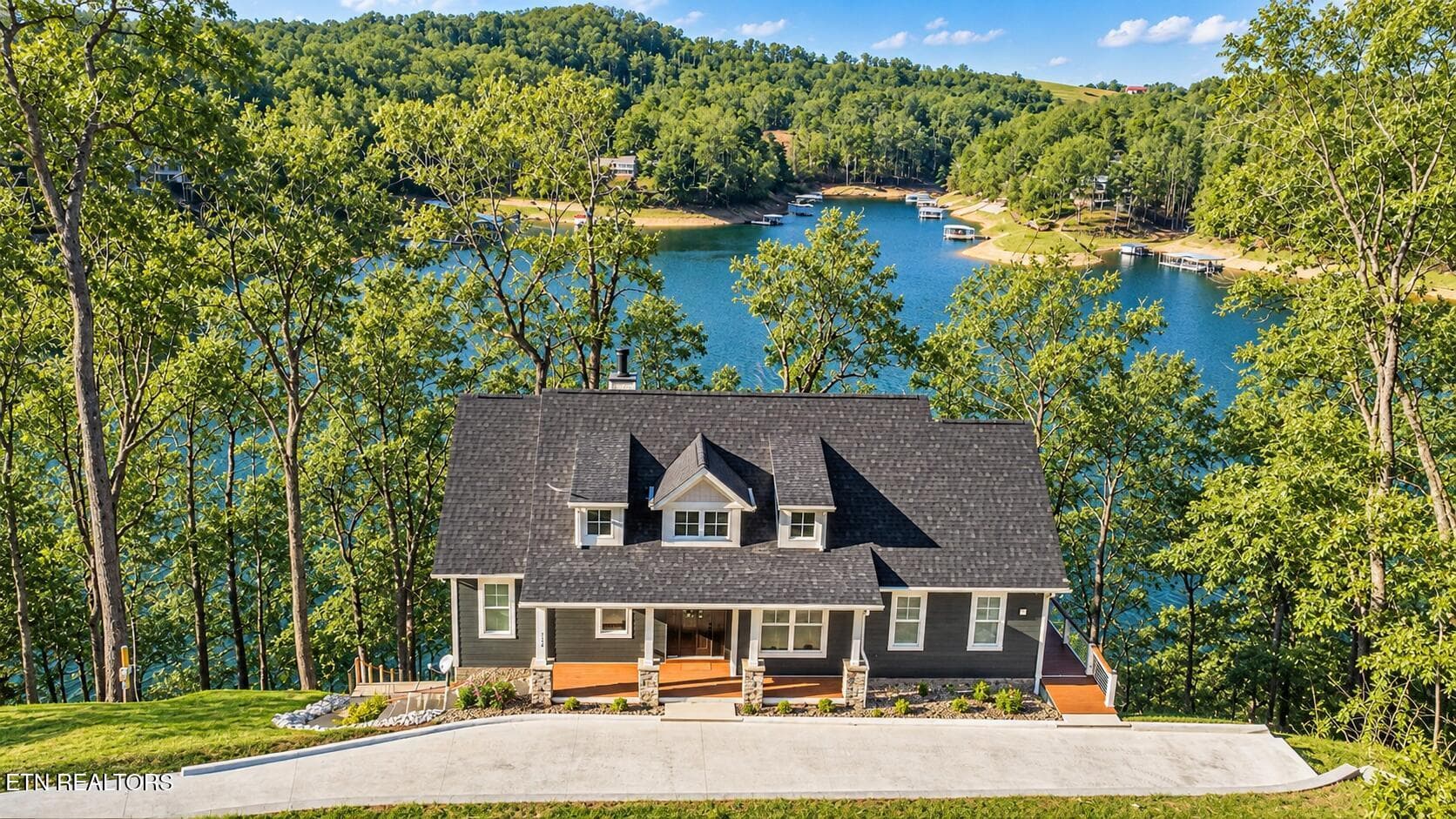 - - 1765 Cove Pointe Rd, LaFollette, TN 37766, LaFollette