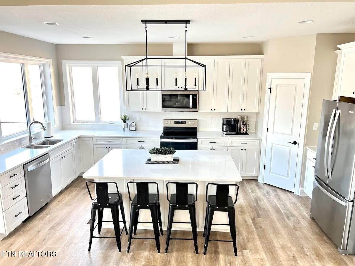 - - 1765 Cove Pointe Rd, LaFollette, TN 37766, LaFollette