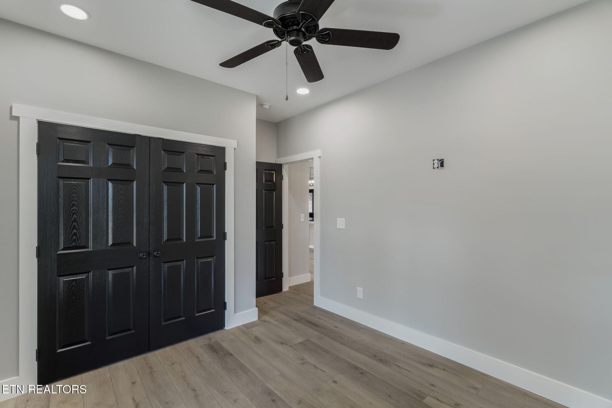 24-web-or-mls-940 Thorn Grove Pike-14 - 940 Thorngrove Pike, Strawberry Plains, TN 37871, Strawberry Plains