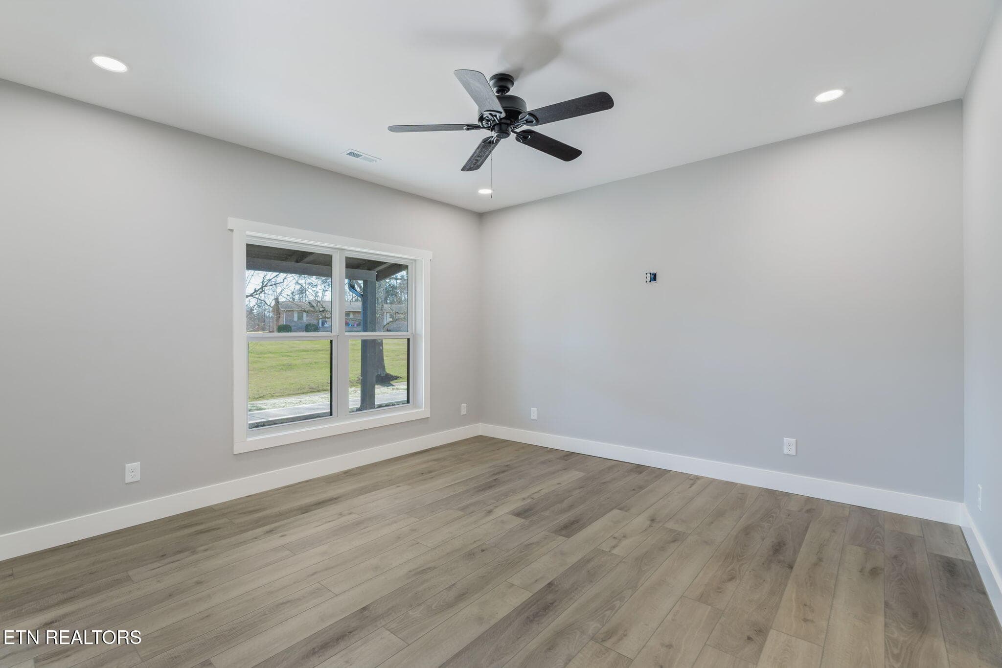 29-web-or-mls-940 Thorn Grove Pike-19 - 940 Thorngrove Pike, Strawberry Plains, TN 37871, Strawberry Plains
