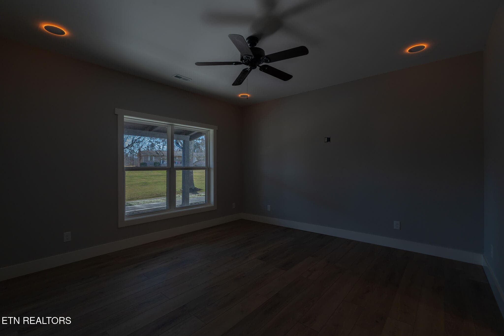 30-web-or-mls-940 Thorn Grove Pike-78 - 940 Thorngrove Pike, Strawberry Plains, TN 37871, Strawberry Plains