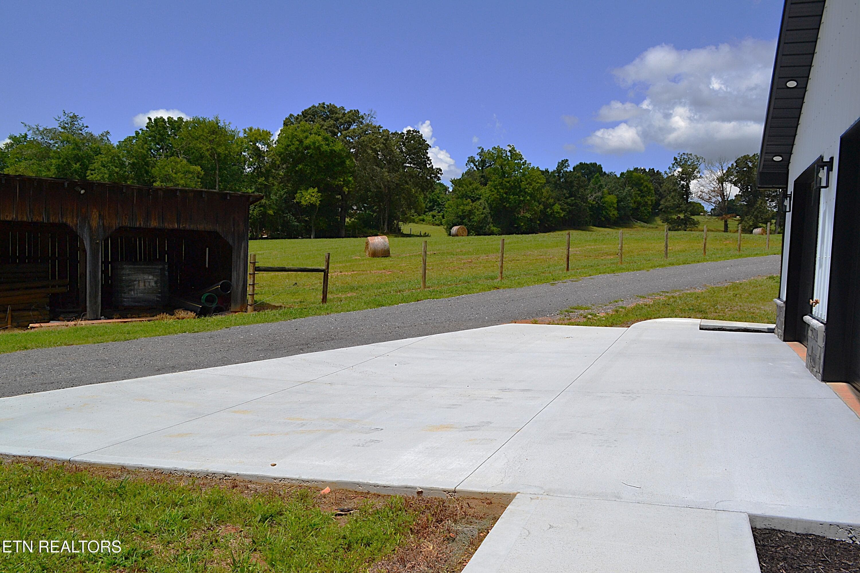DSC_0075 - 940 Thorngrove Pike, Strawberry Plains, TN 37871, Strawberry Plains