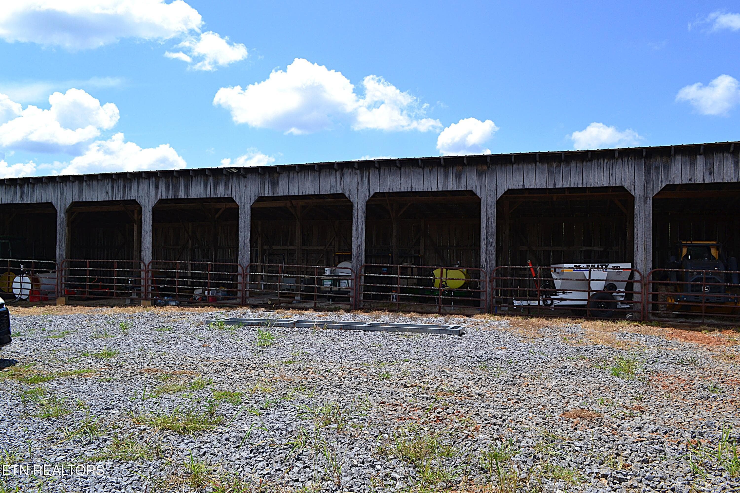 DSC_0083 - 940 Thorngrove Pike, Strawberry Plains, TN 37871, Strawberry Plains