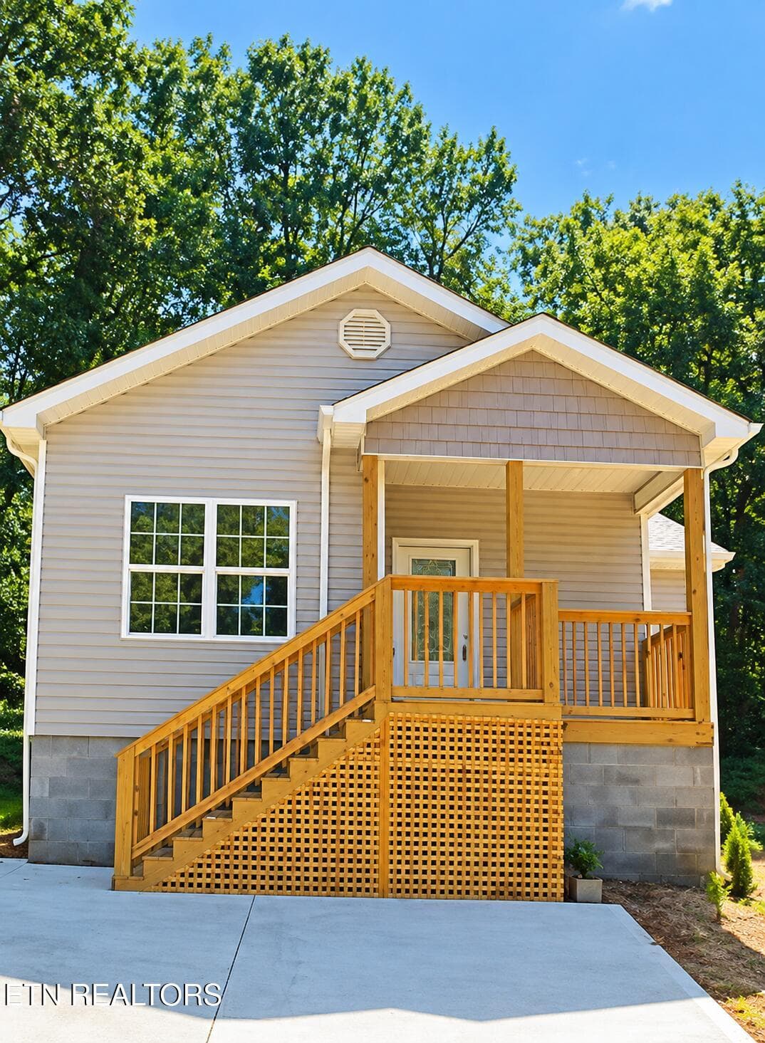 ChatGPT Image Sep 24, 2026, 10_40_59 PM - 2710 Hillside Ave, Knoxville, TN 37914, Knoxville