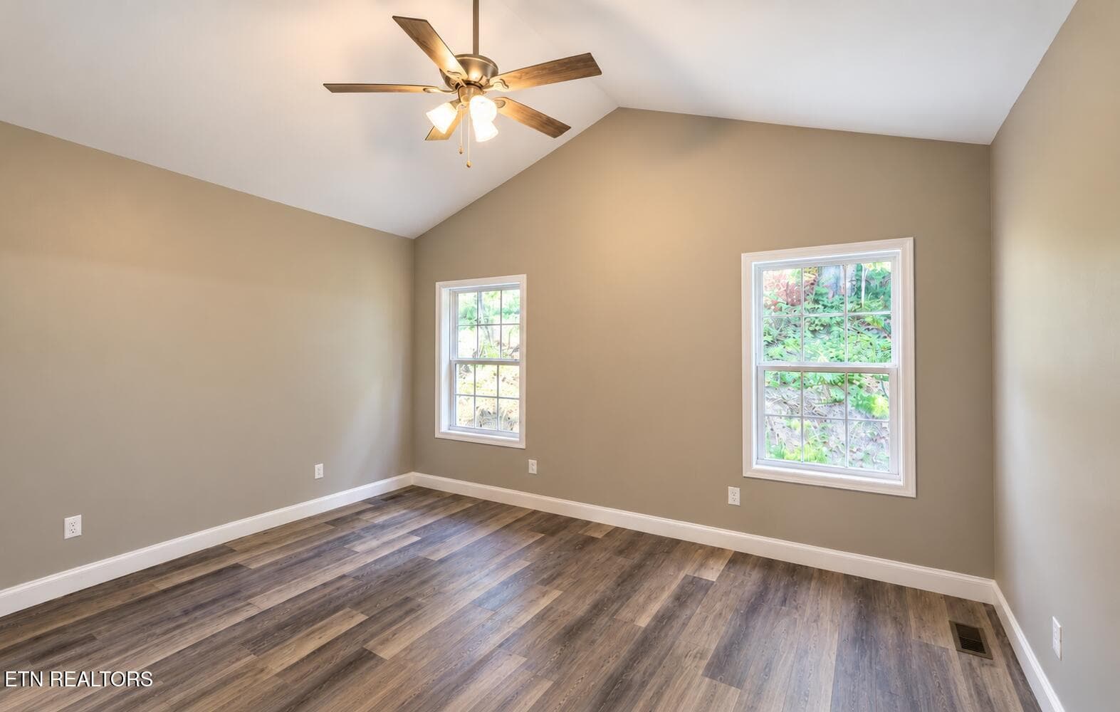 ChatGPT Image Sep 24, 2026, 10_41_33 PM - 2710 Hillside Ave, Knoxville, TN 37914, Knoxville