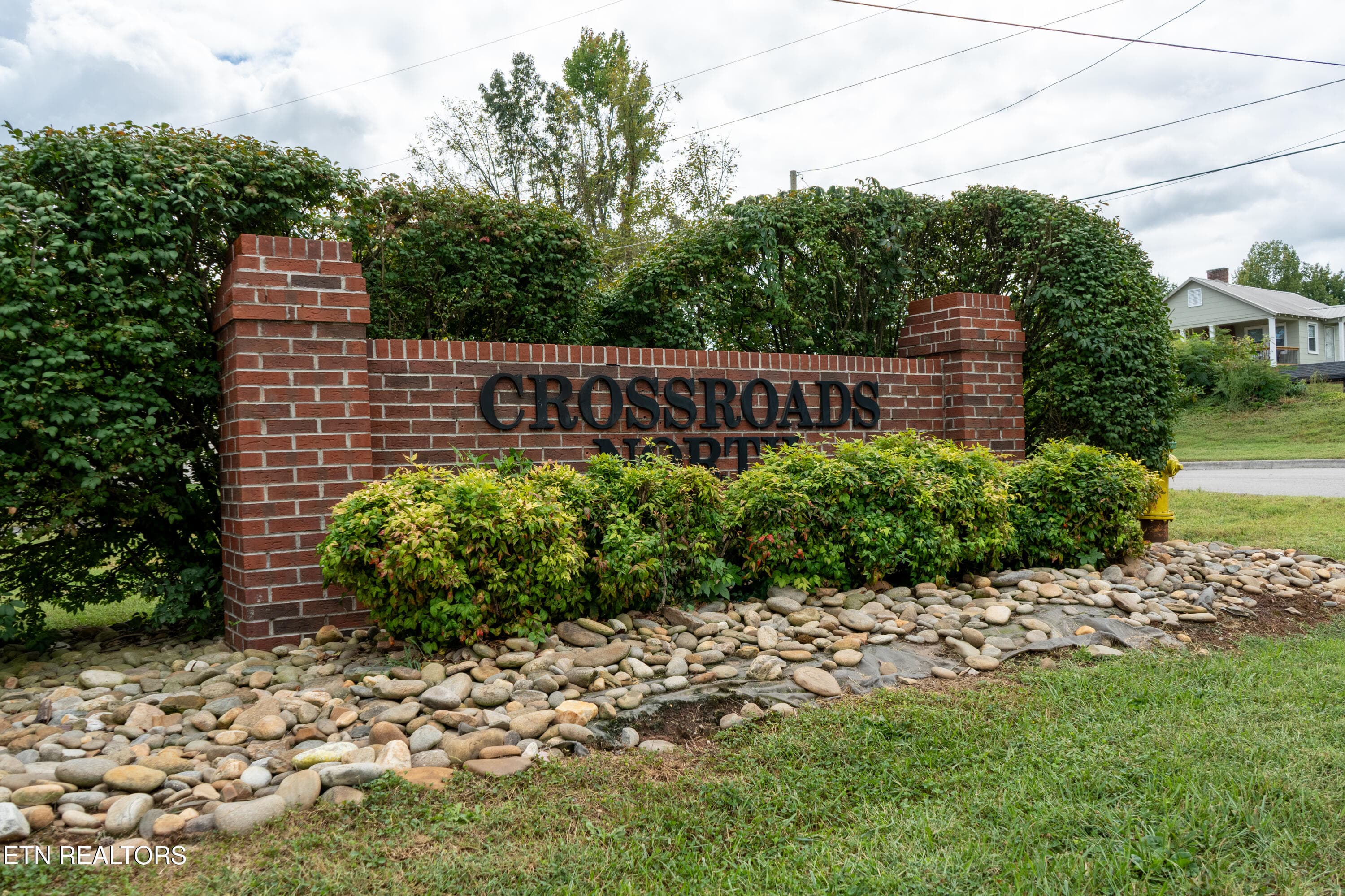 DSC02478-2-HDR - 6906 Kings Crossing Way Way, Knoxville, TN 37918, Knoxville