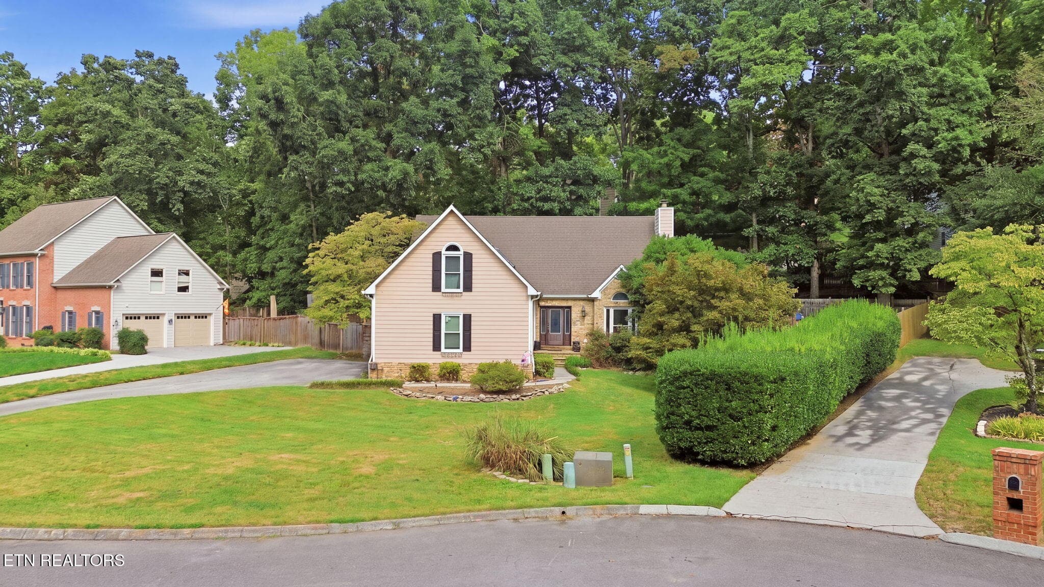 Lovely Neighborhood - 1305 Mark Joseph Lane, Knoxville, TN 37931