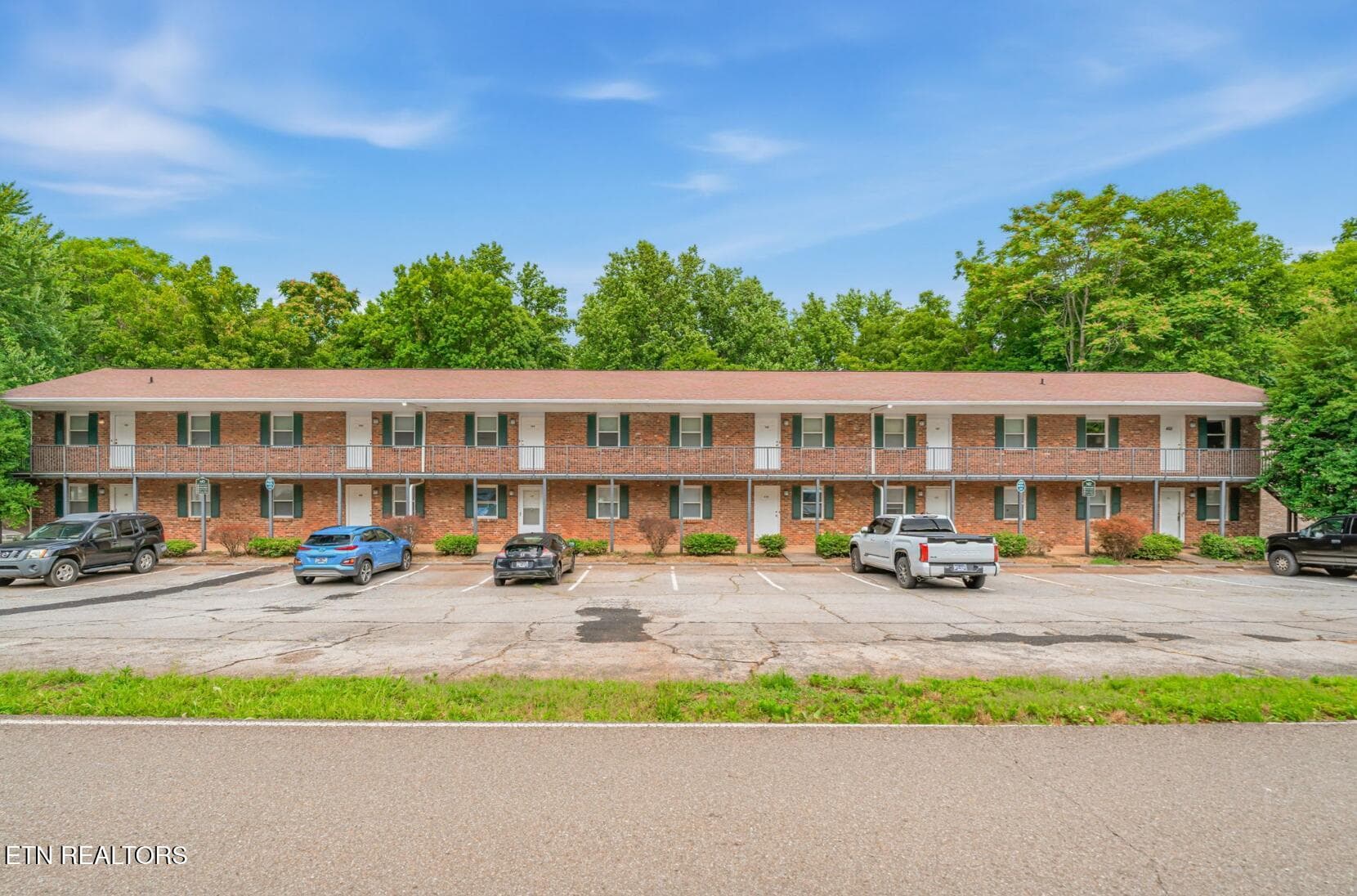 476, E 482 & 490 Red Bud Rd, Knoxville, TN 37920