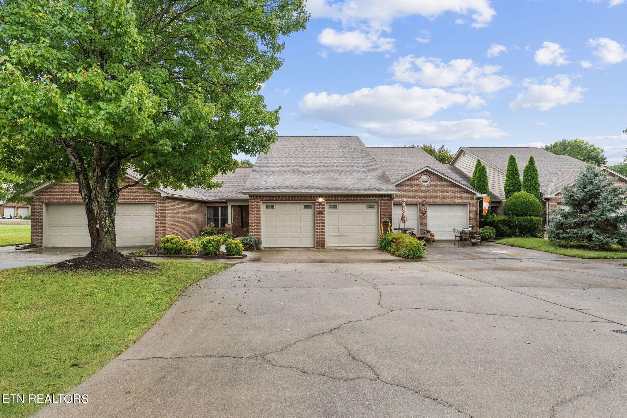 2-web-or-mls-630 Sunrise Cir-1 - 630 Sunrise Circle, Sevierville, TN 37862, Sevierville