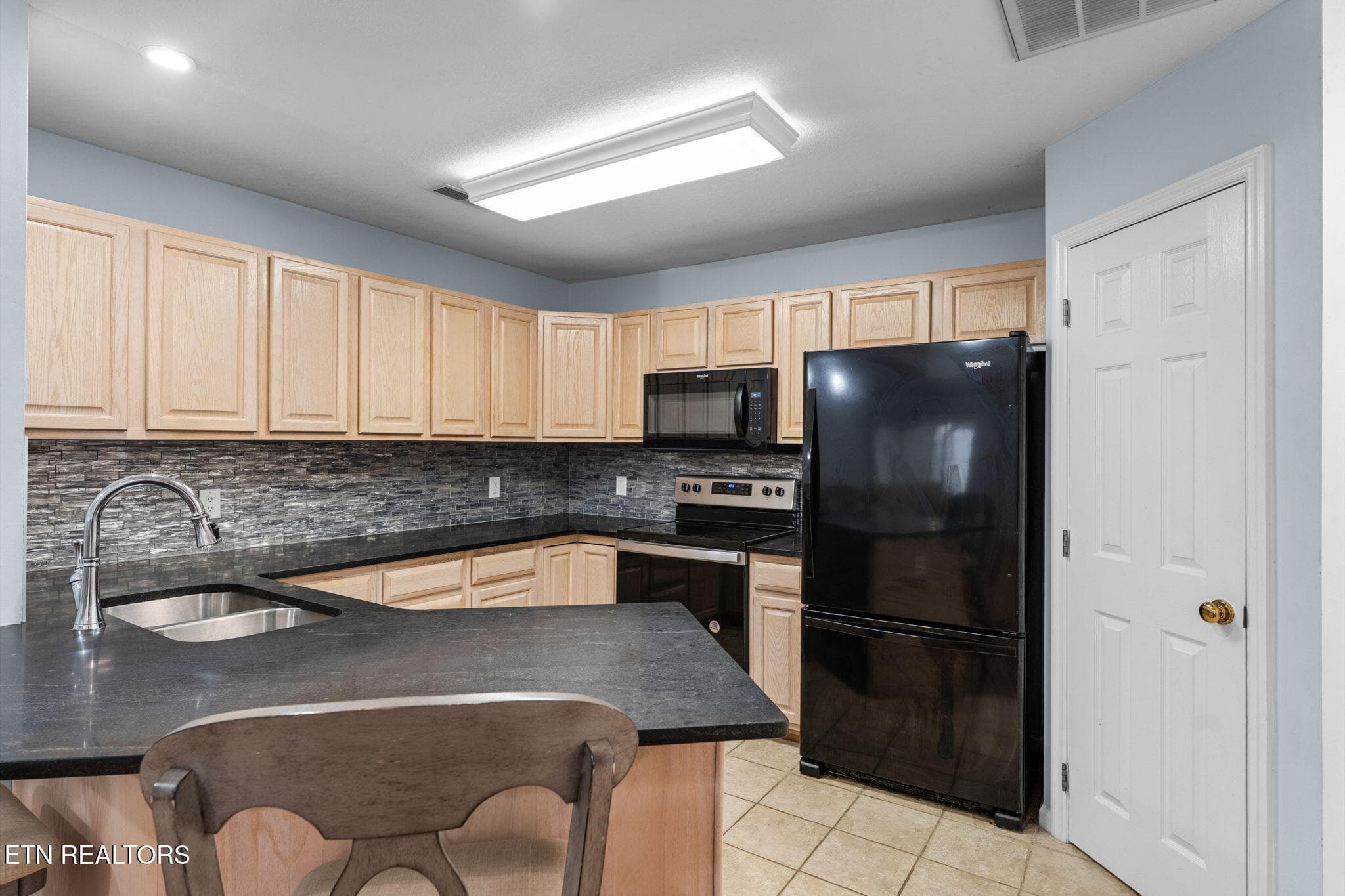 15-web-or-mls-630 Sunrise Cir-14 - 630 Sunrise Circle, Sevierville, TN 37862, Sevierville
