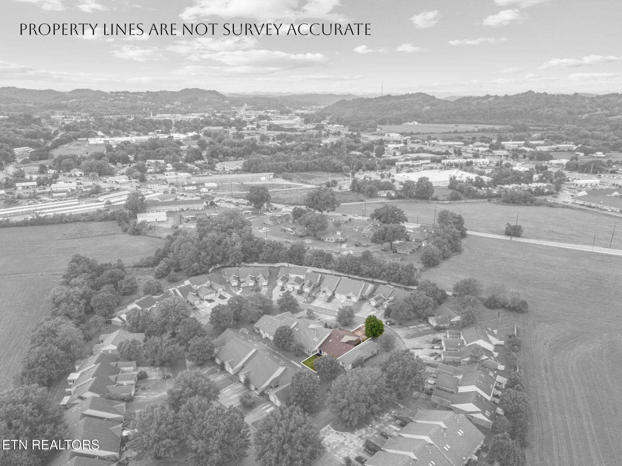35-web-or-mls-630 Sunrise Cir-33-LINES - 630 Sunrise Circle, Sevierville, TN 37862, Sevierville