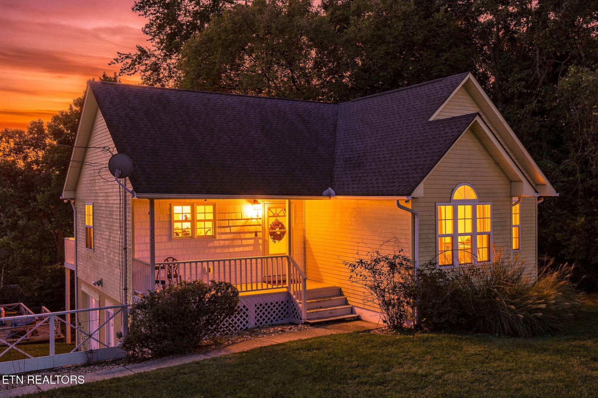 132 Oakview Drive, Kingston, TN 37763
