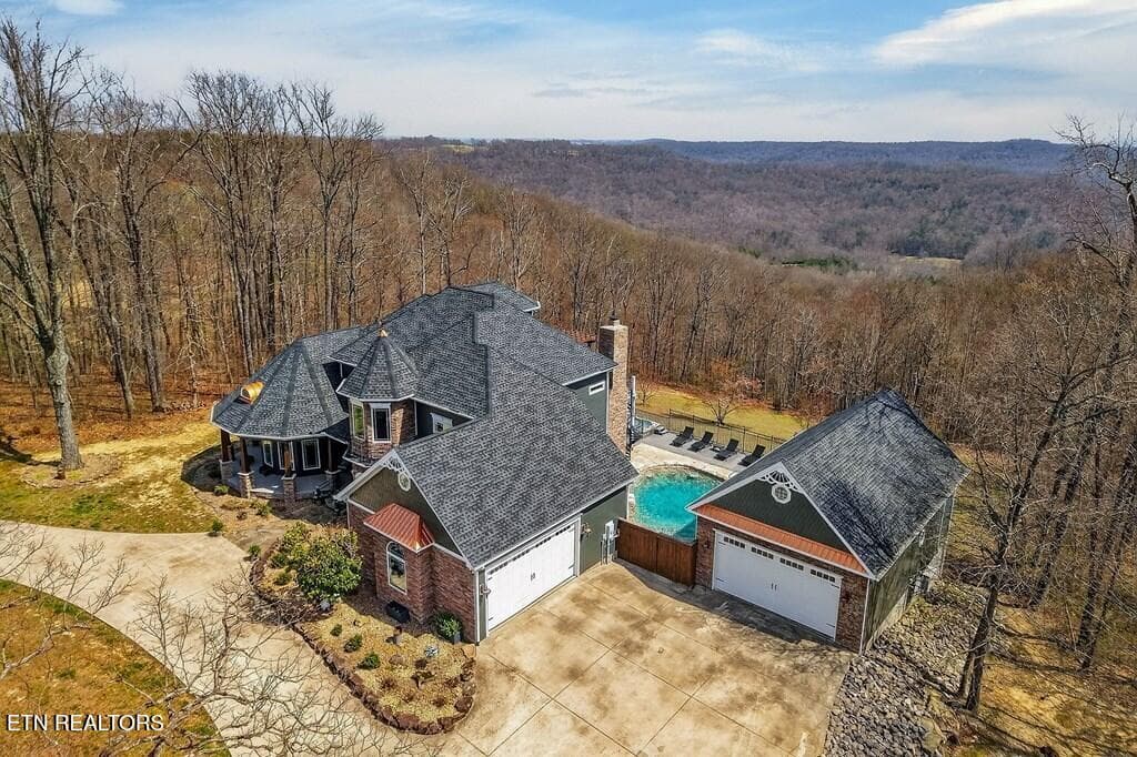 243102_1 - 5715 Pleasant Ridge Rd, Sparta, TN 38583, Sparta