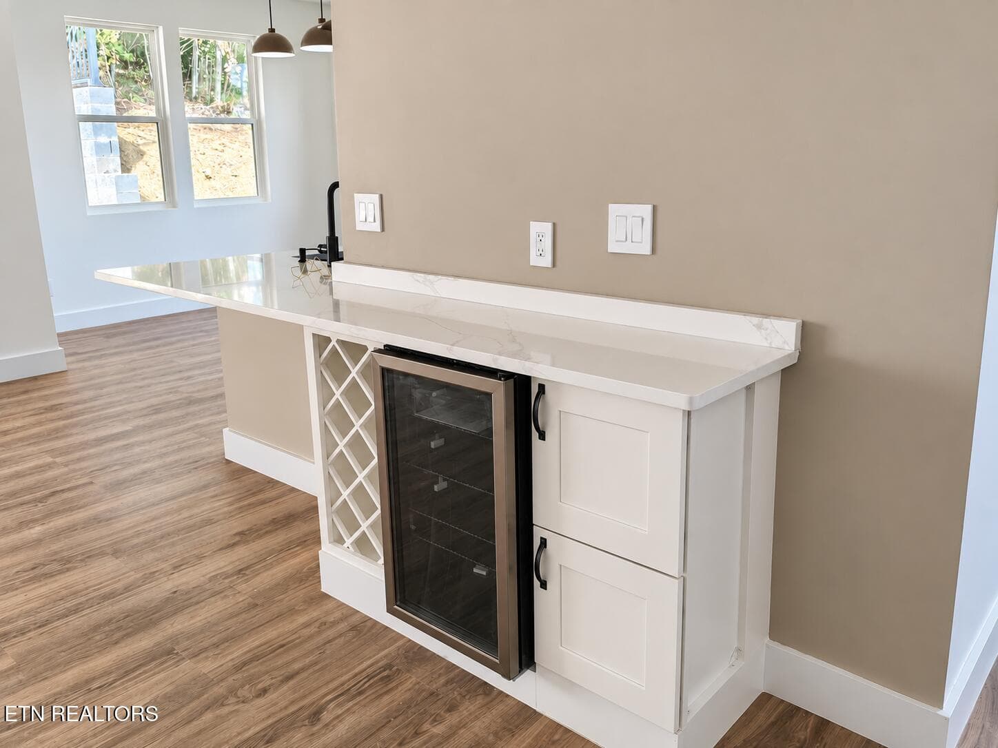 05_Wet_Bar - 4419 Platinum Drive, Knoxville, TN 37938, Knoxville