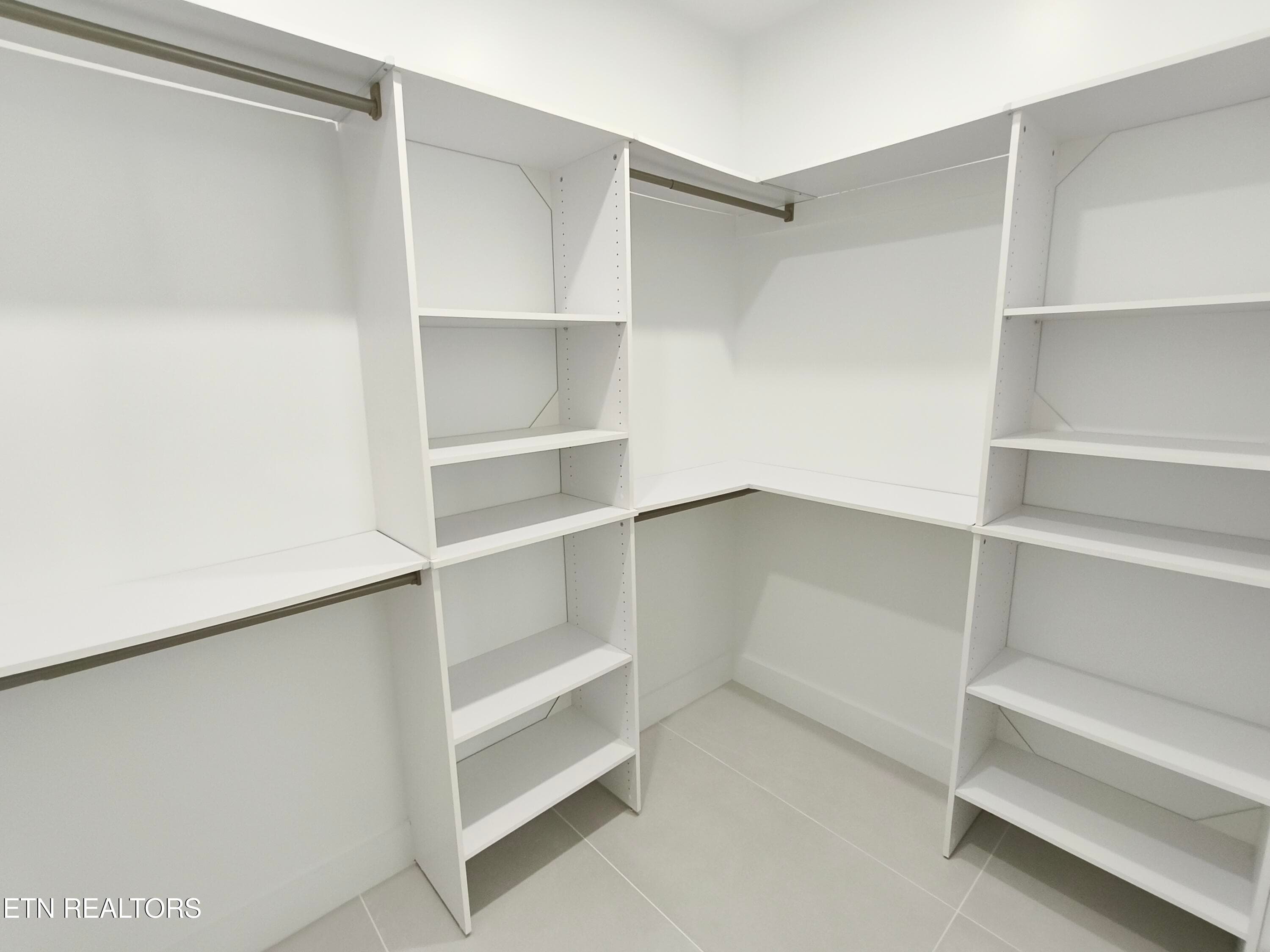 12_Primary_Closet - 4419 Platinum Drive, Knoxville, TN 37938, Knoxville
