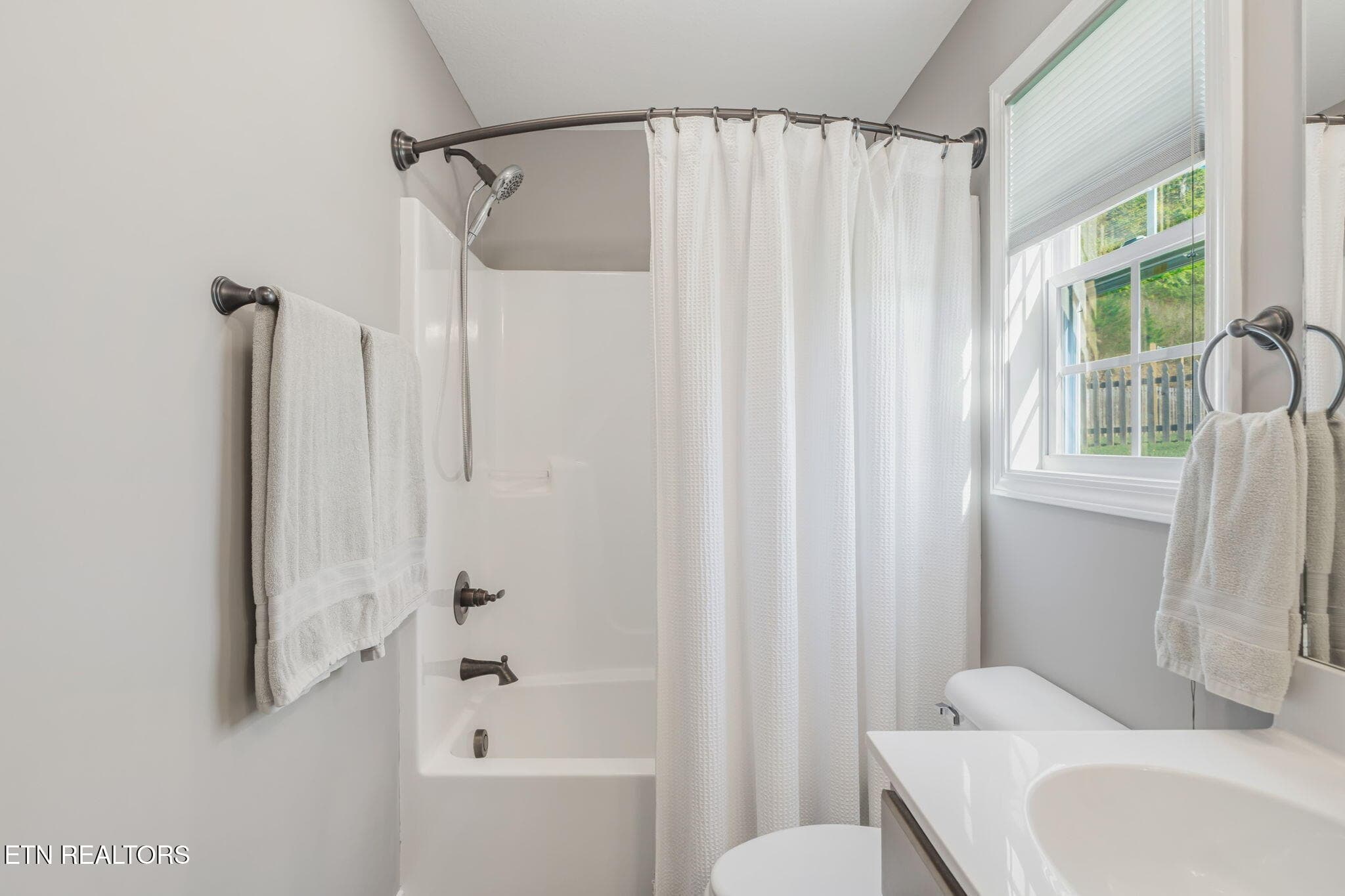 Primary En Suite - 5519 Berkley Landing Lane, Knoxville, TN 37918, Knoxville