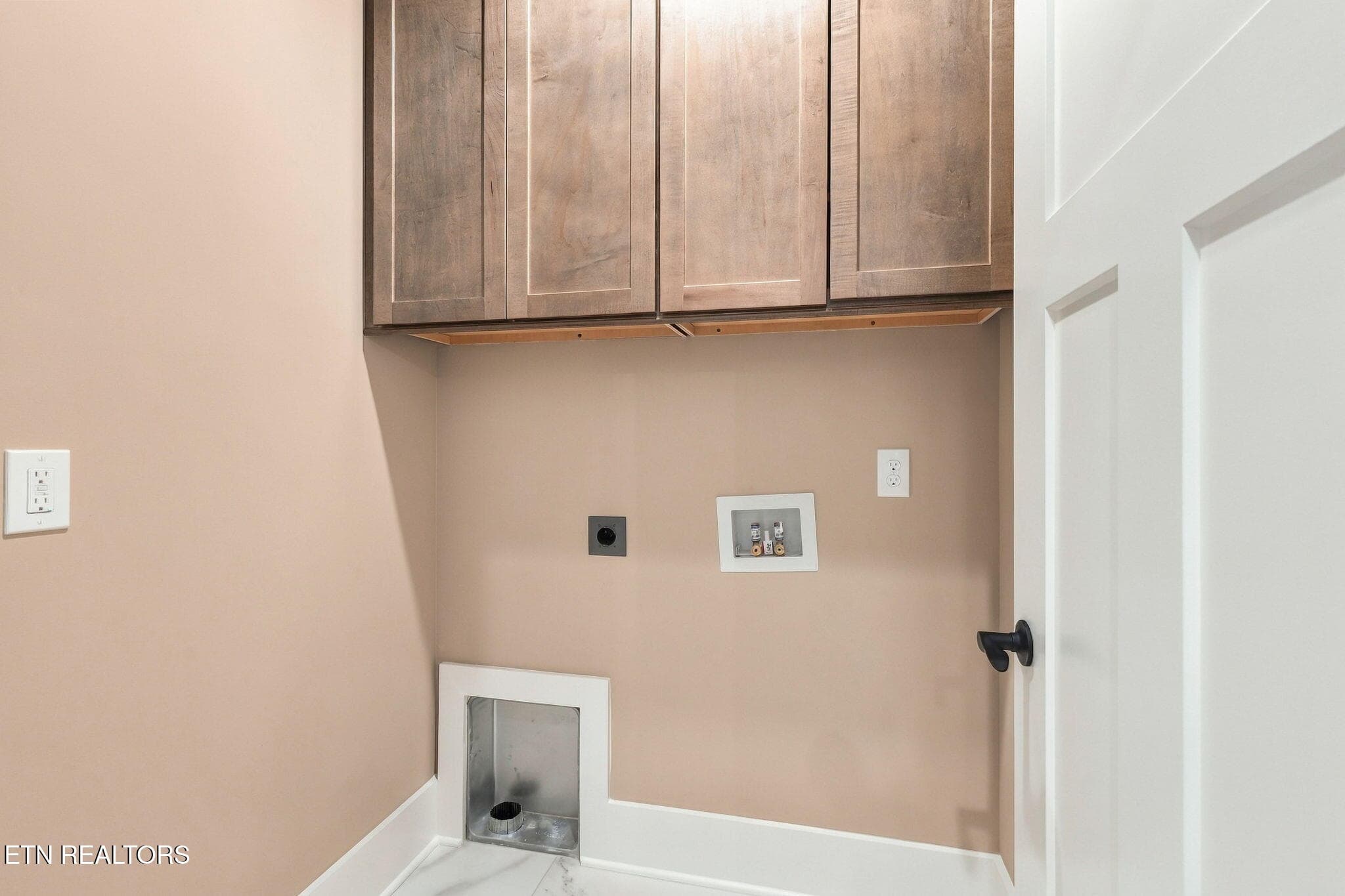 33-web-or-mls-DZ3A3217 - 7745 Madgewood Lane, Knoxville, TN 37909, Knoxville