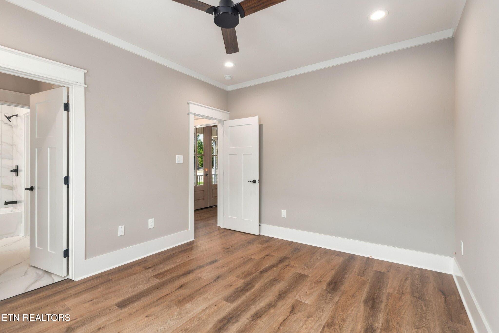 38-web-or-mls-DZ3A3235 - 7745 Madgewood Lane, Knoxville, TN 37909, Knoxville