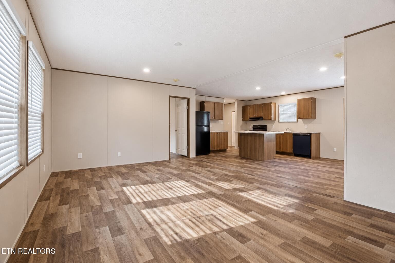 ChatGPT Image Sep 30, 2026, 09_36_37 AM - 3817 Bonnie View Ave, Knoxville, TN 37914