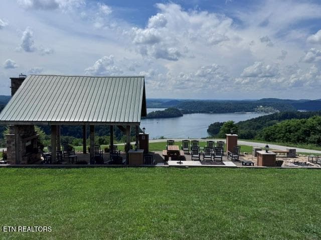 The Pointe Sunset Pav 2 - 17C Rockfish Rd, Hilham, TN 38568