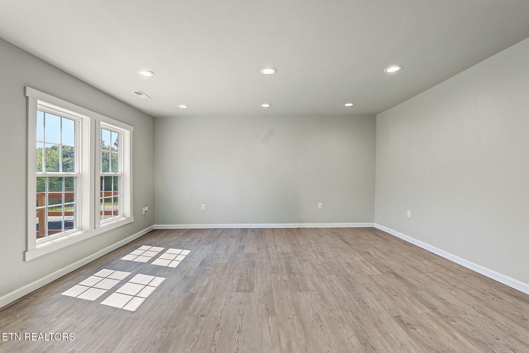 12-web-or-mls-35-peppermint-ln - 35 Peppermint Lane, Greeneville, TN 37743, Greeneville