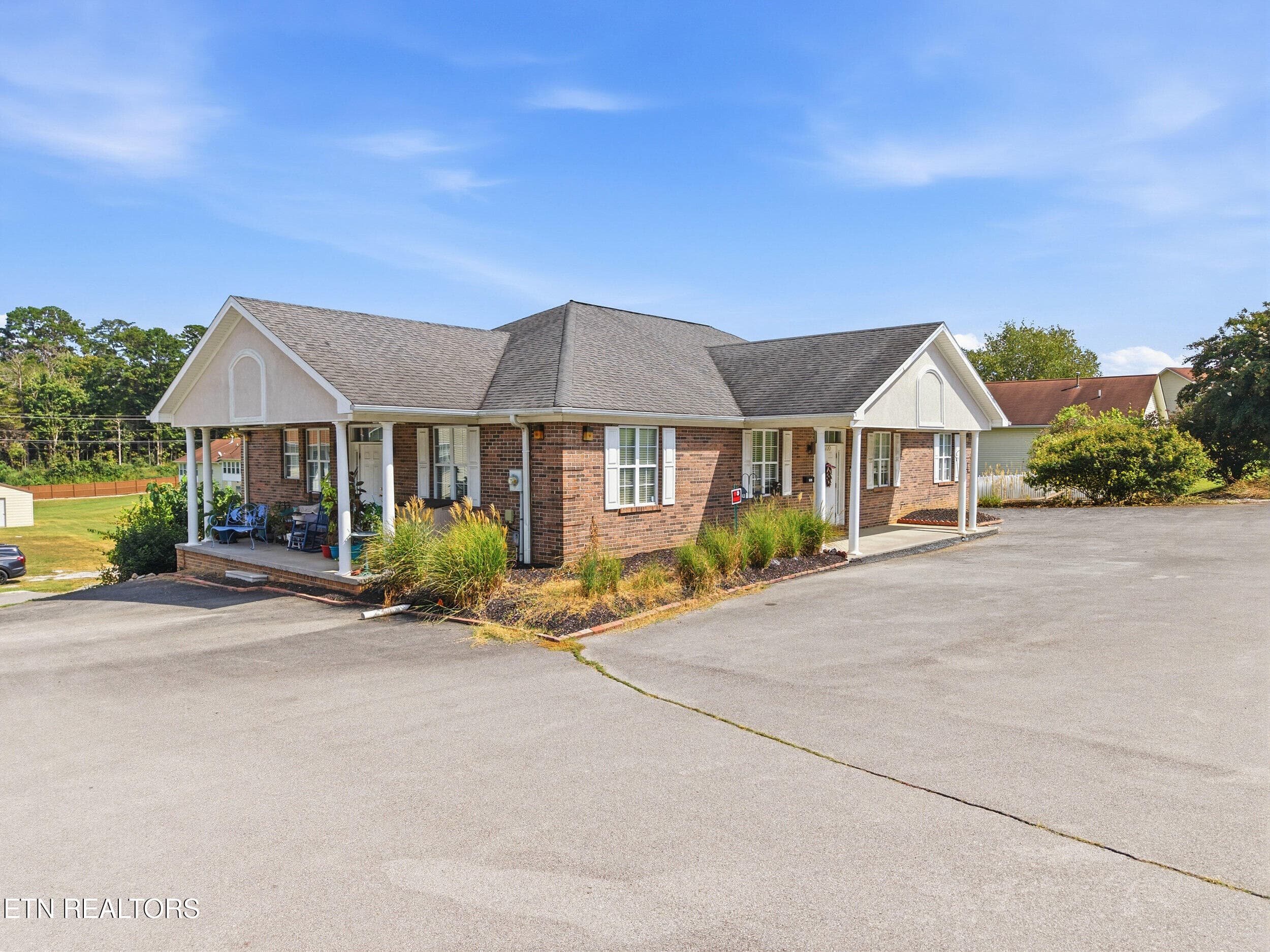 042 - 209 Executive Meadows Drive, Lenoir City, TN 37771, Lenoir City