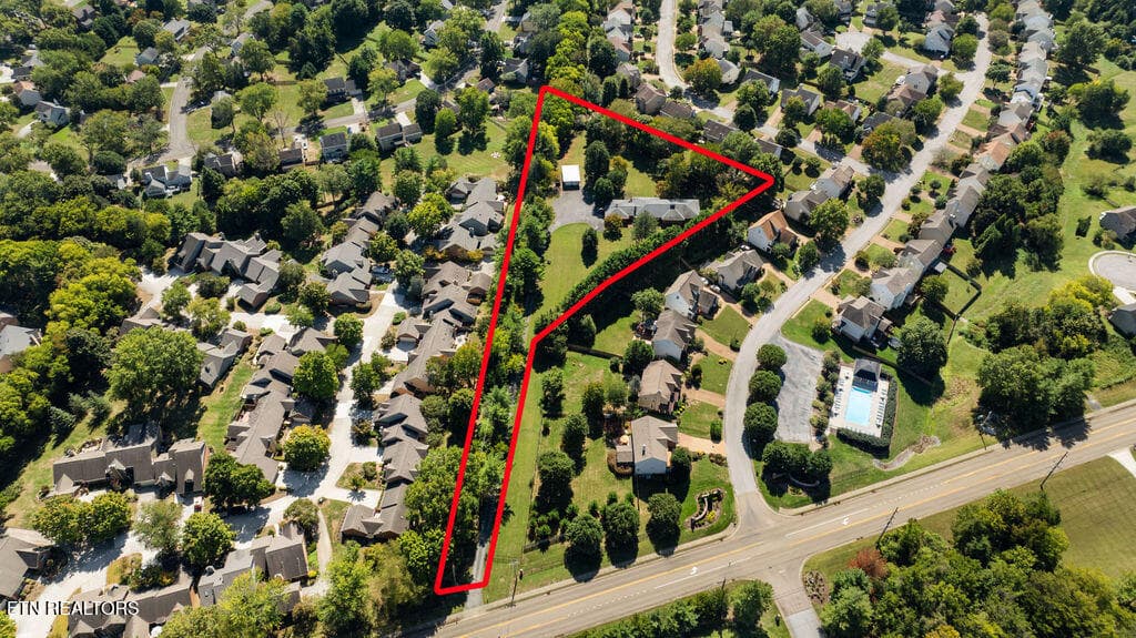 DJI_0222 - 9000 Westland Drive, Knoxville, TN 37922, Knoxville