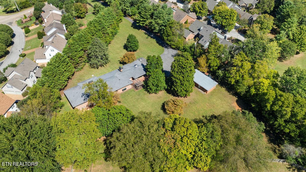 DJI_0232 - 9000 Westland Drive, Knoxville, TN 37922, Knoxville