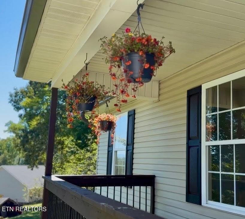 unnamed (1) - 1015 N Old Grey Ridge Rd, Maryville, TN 37801