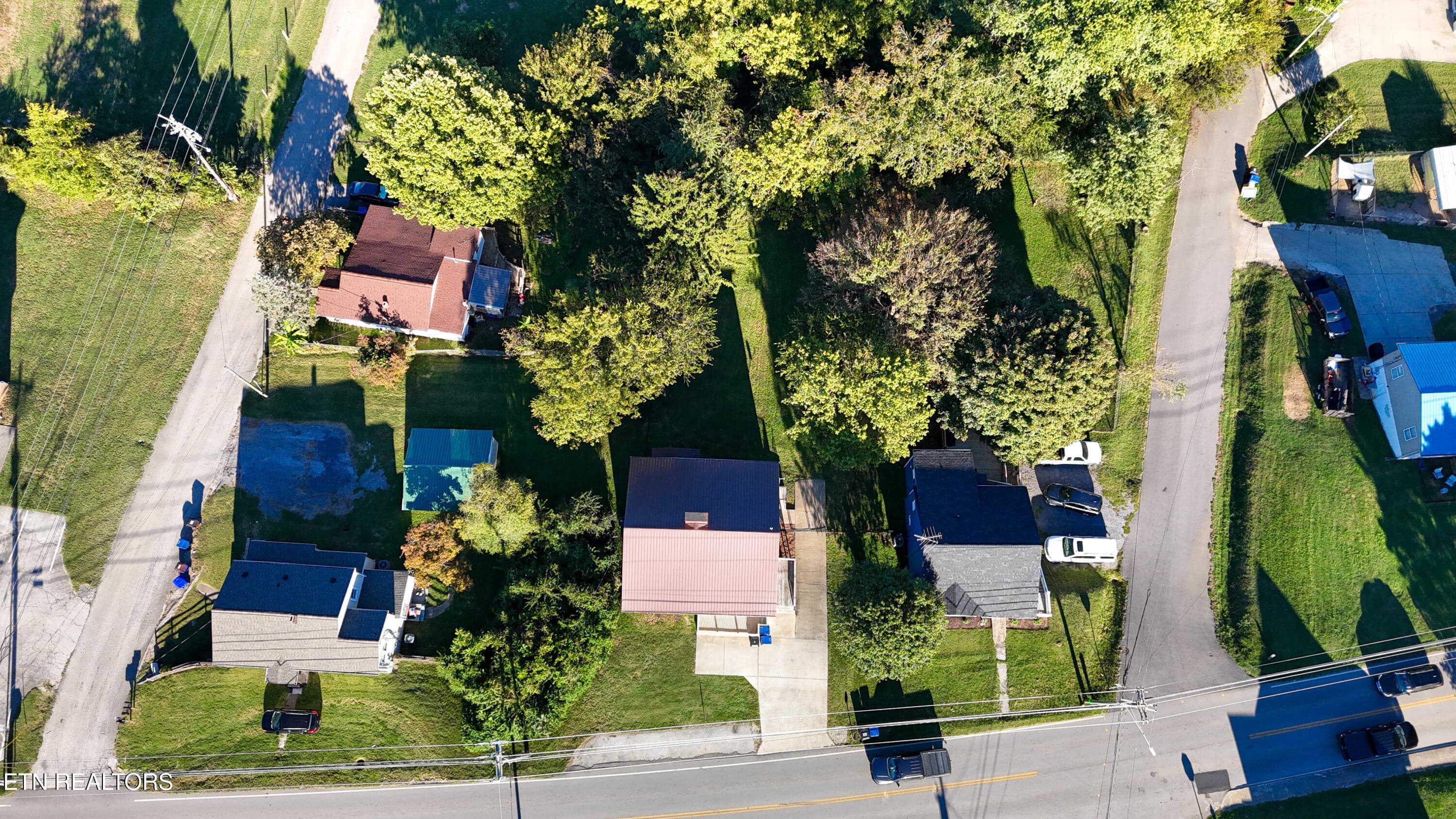 dji_fly_20260929_172456_0180_17907241344 - 1306 George Ave, Jefferson City, TN 37760