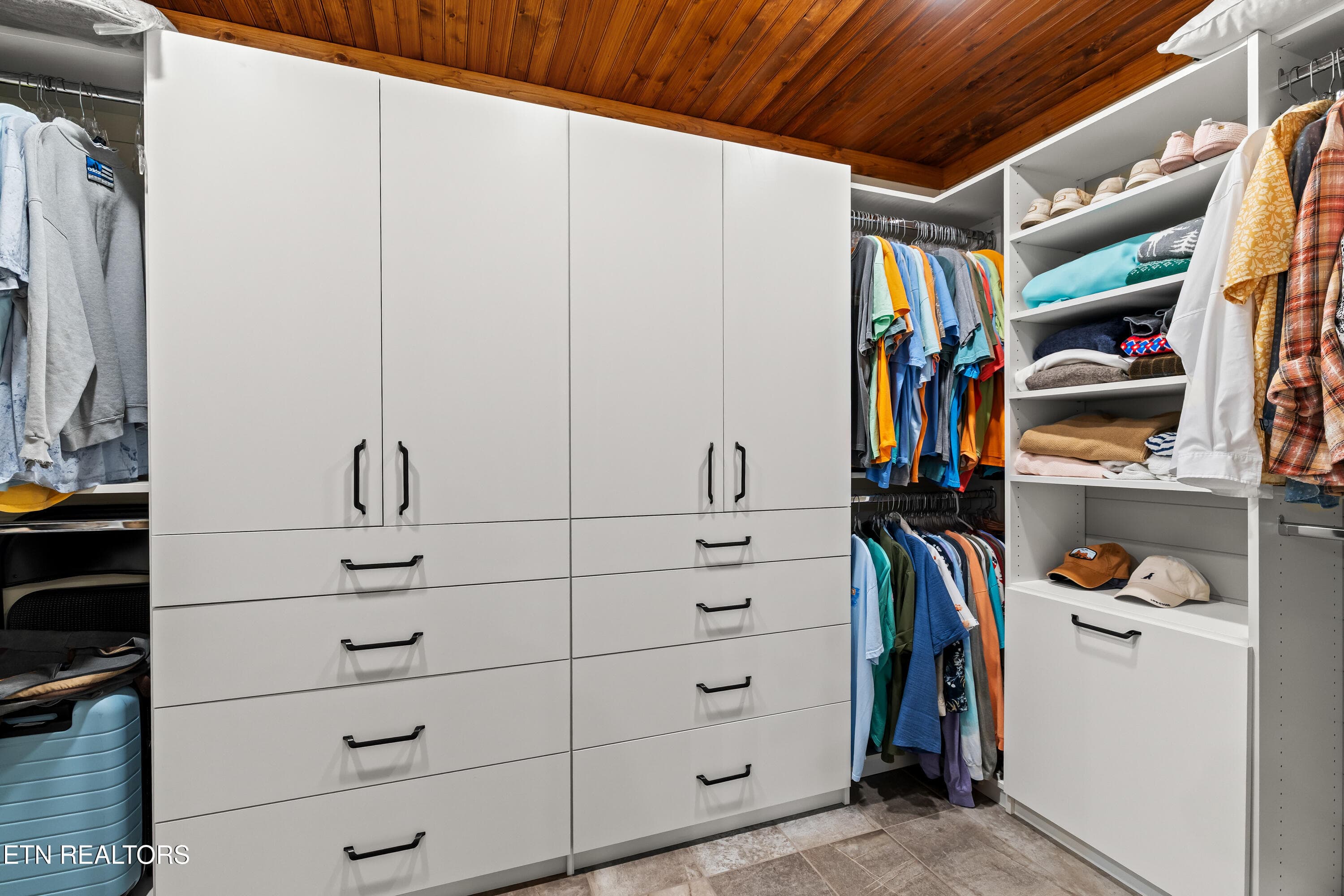 Closet storage system - 1845 Tree Tops Lane, Seymour, TN 37865, Seymour