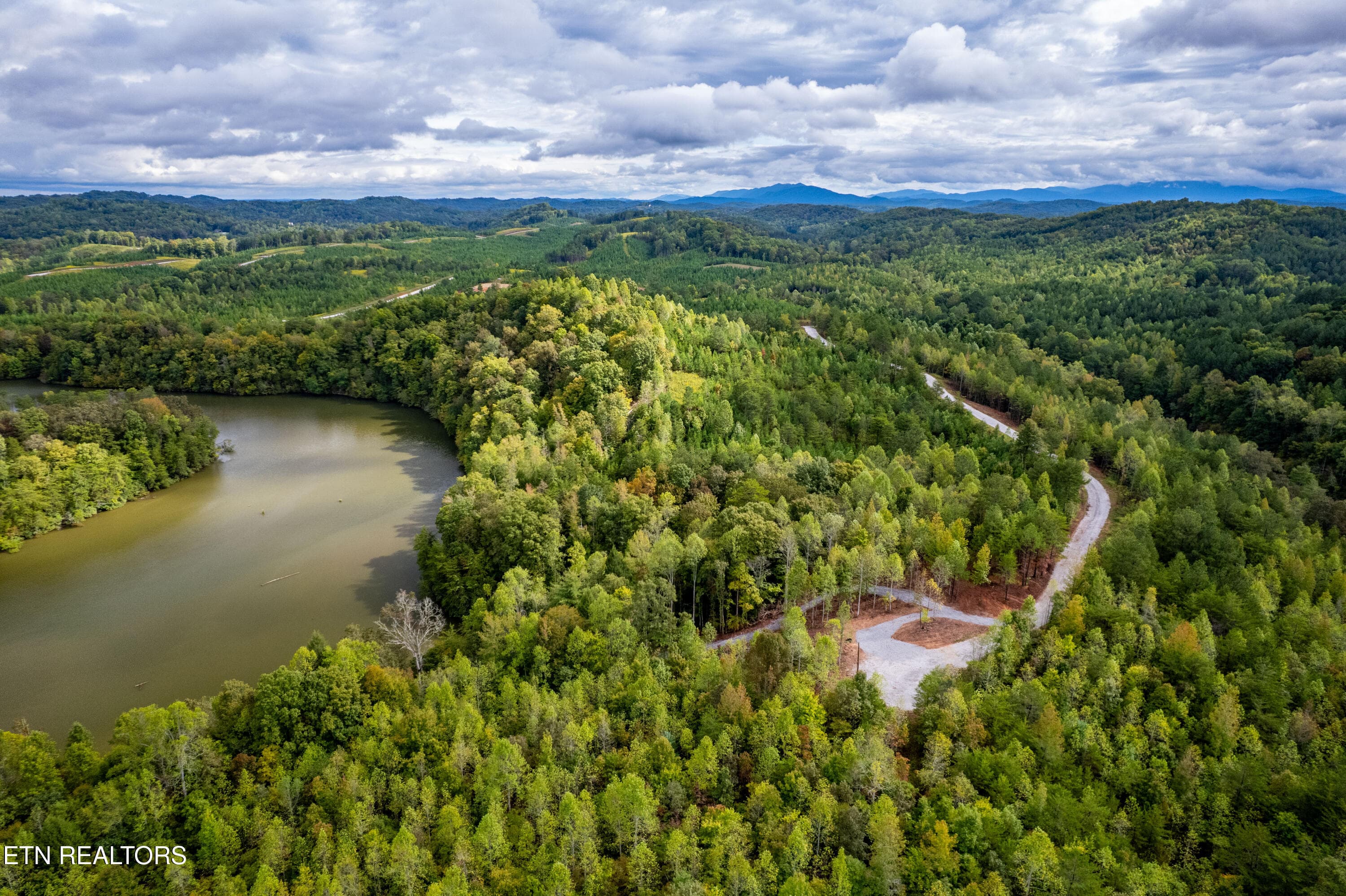 ThreePointrd-17 - Lot 104 Pineview Lane, Vonore, TN 37885