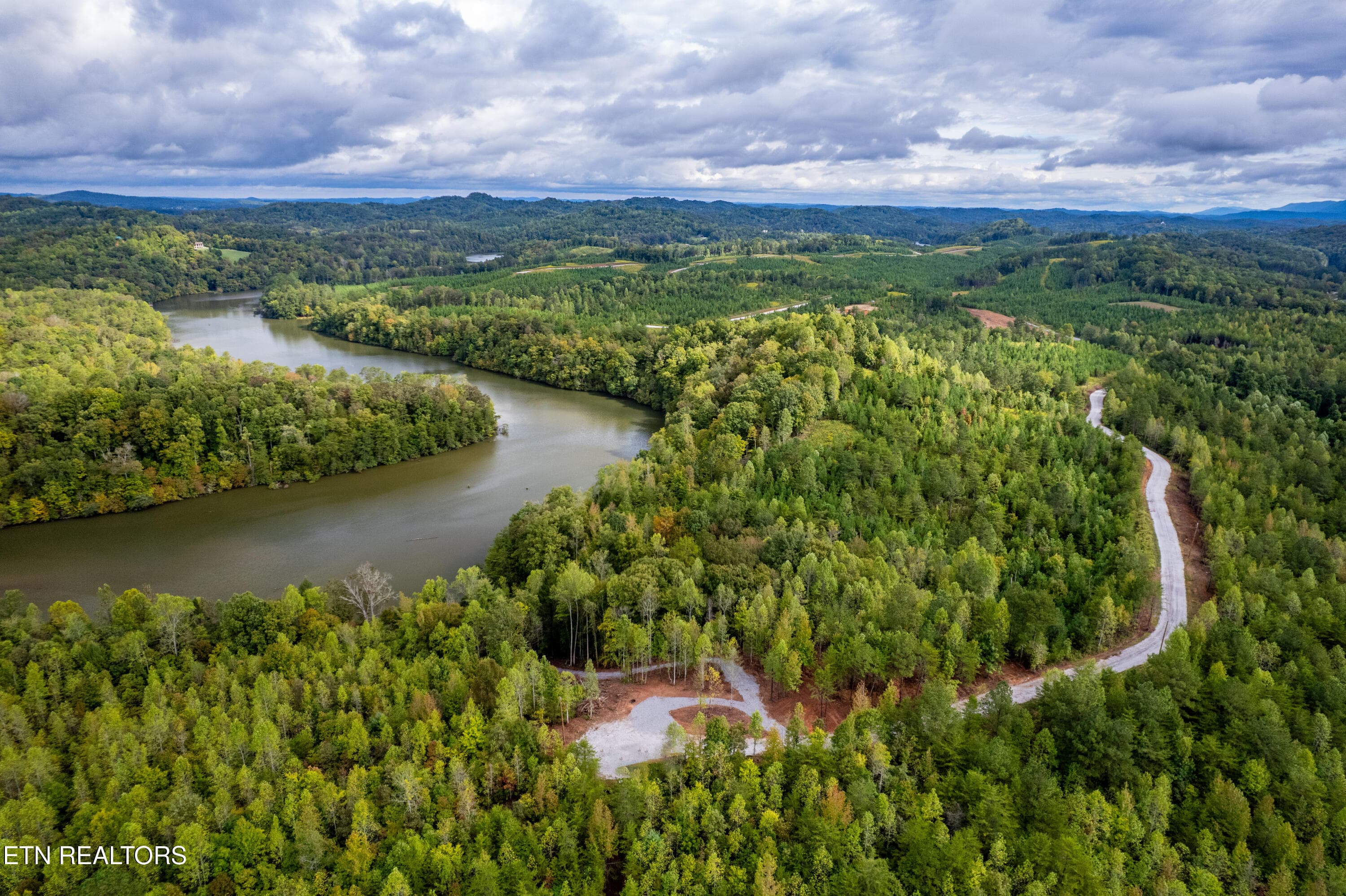 ThreePointrd-19 - Lot 104 Pineview Lane, Vonore, TN 37885