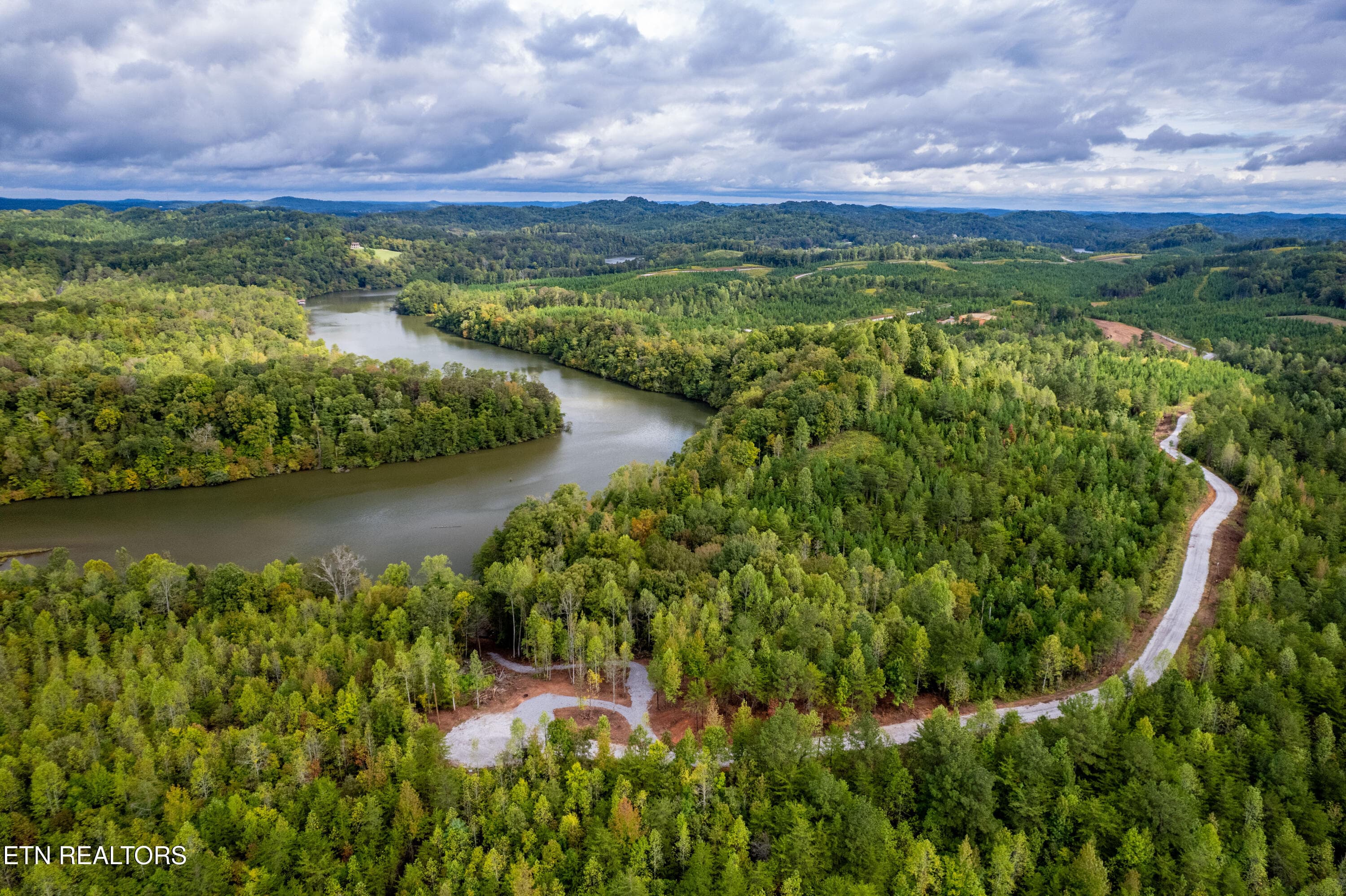 ThreePointrd-21 - Lot 104 Pineview Lane, Vonore, TN 37885