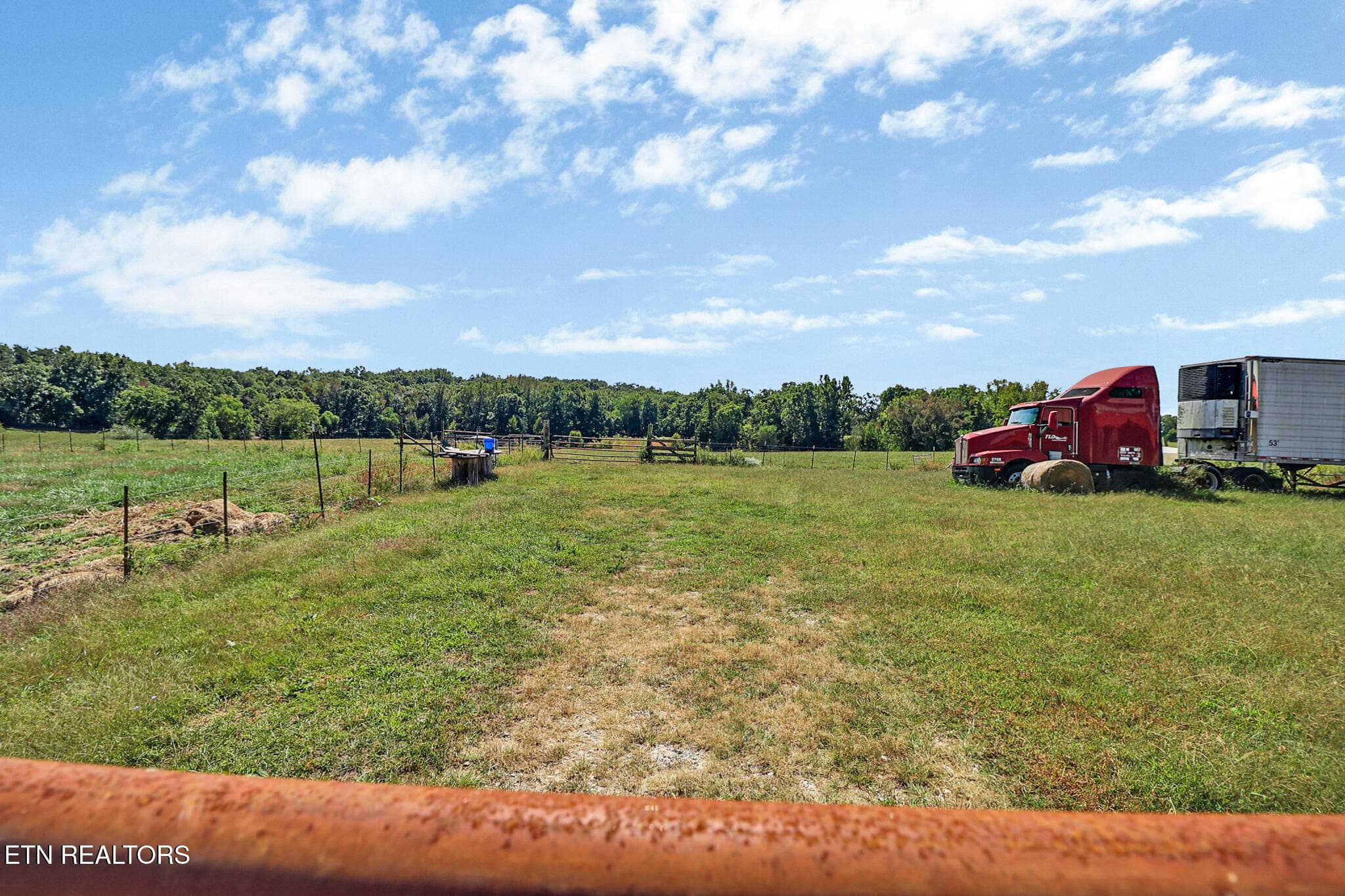 Yard - 580 Eastland Cemetery Rd, Sparta, TN 38583, Sparta
