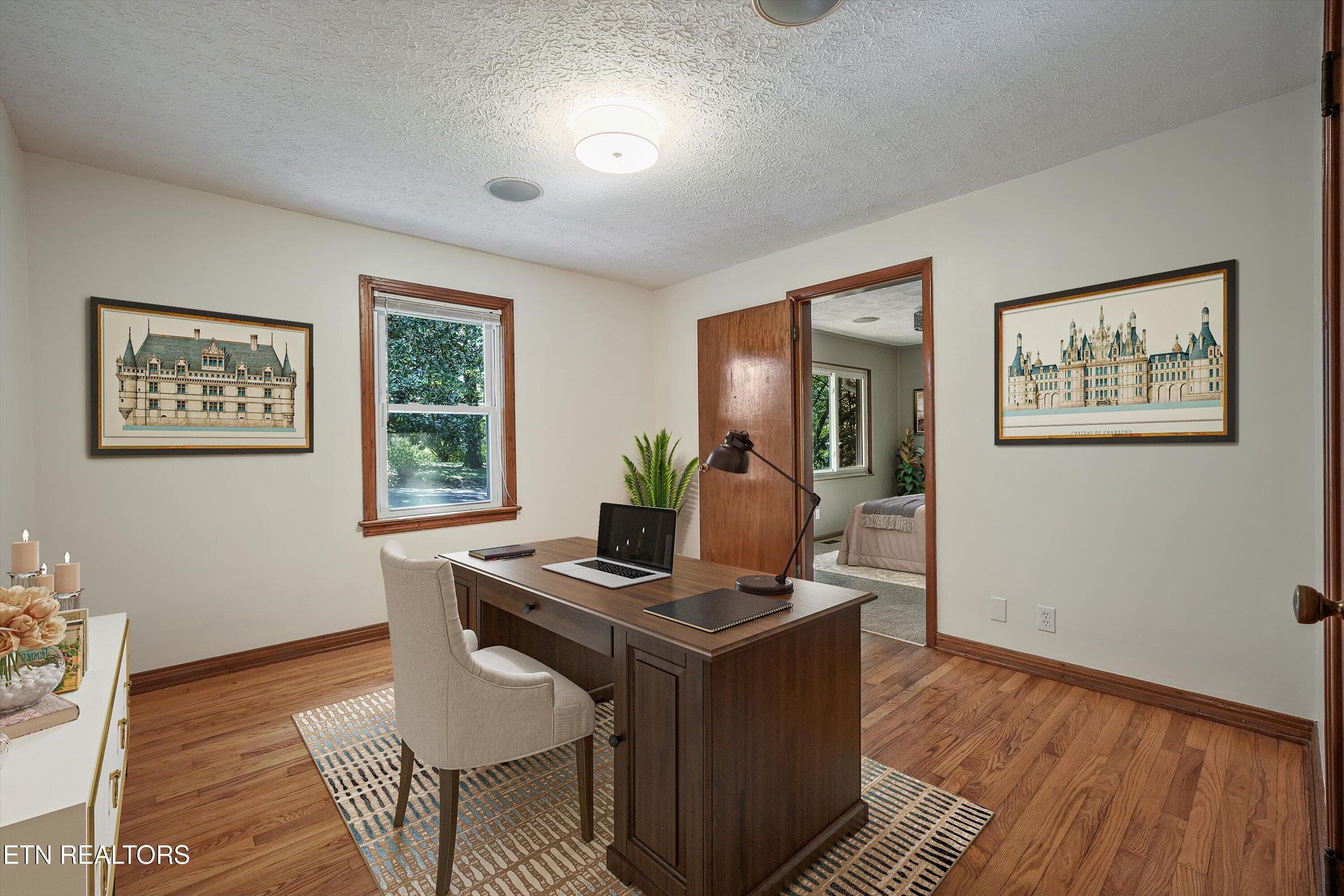VIRTUALLY STAGED - 2837 Gaston Ave, Knoxville, TN 37917, Knoxville
