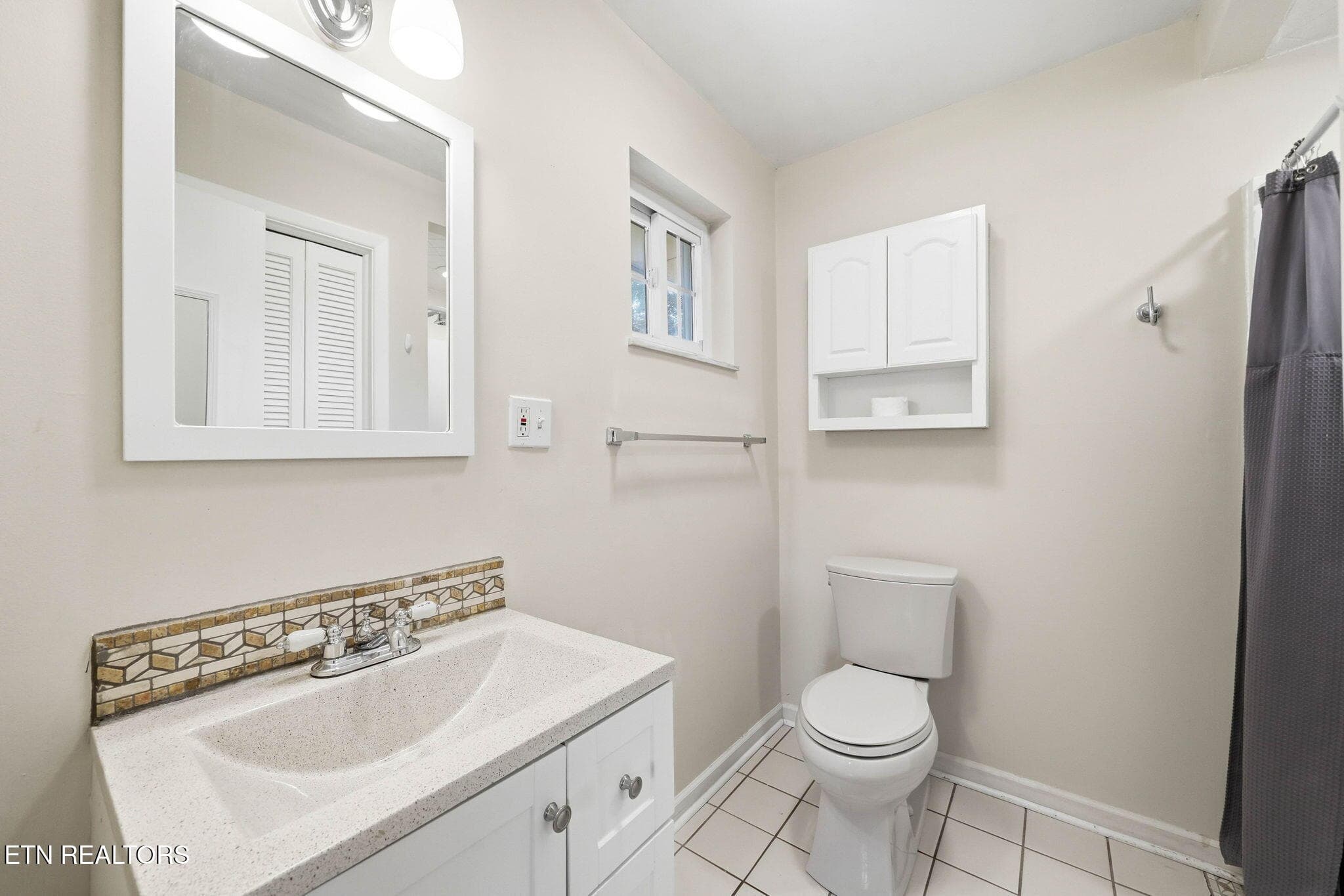 14-web-or-mls-7552 Berkshire Blvd-21 - 7552 Berkshire Blvd, Powell, TN 37849, Powell