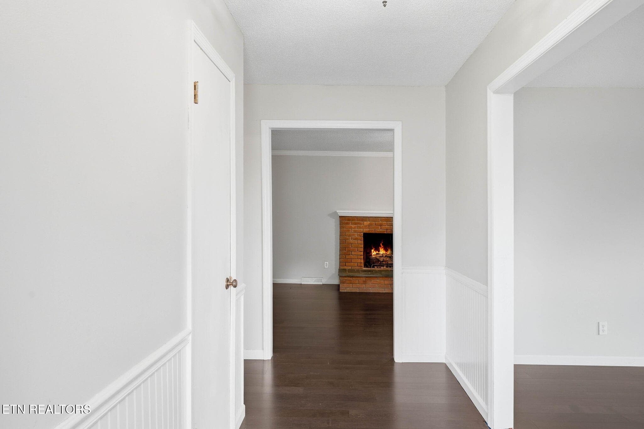 34-web-or-mls-7552 Berkshire Blvd-4 - 7552 Berkshire Blvd, Powell, TN 37849, Powell