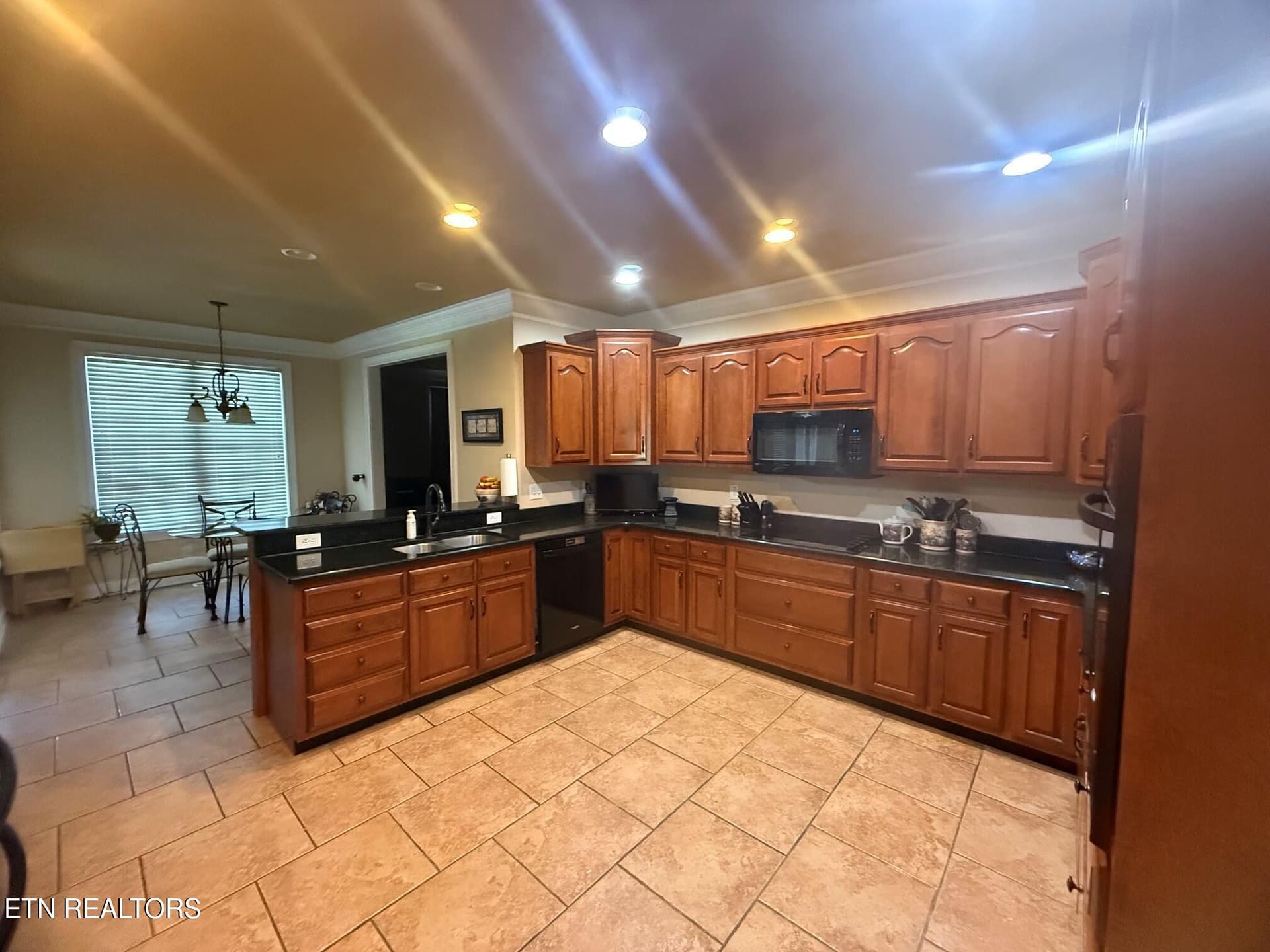 05_beyc6abd594057ed5 - 100 Springview Cove, Madisonville, TN 37354