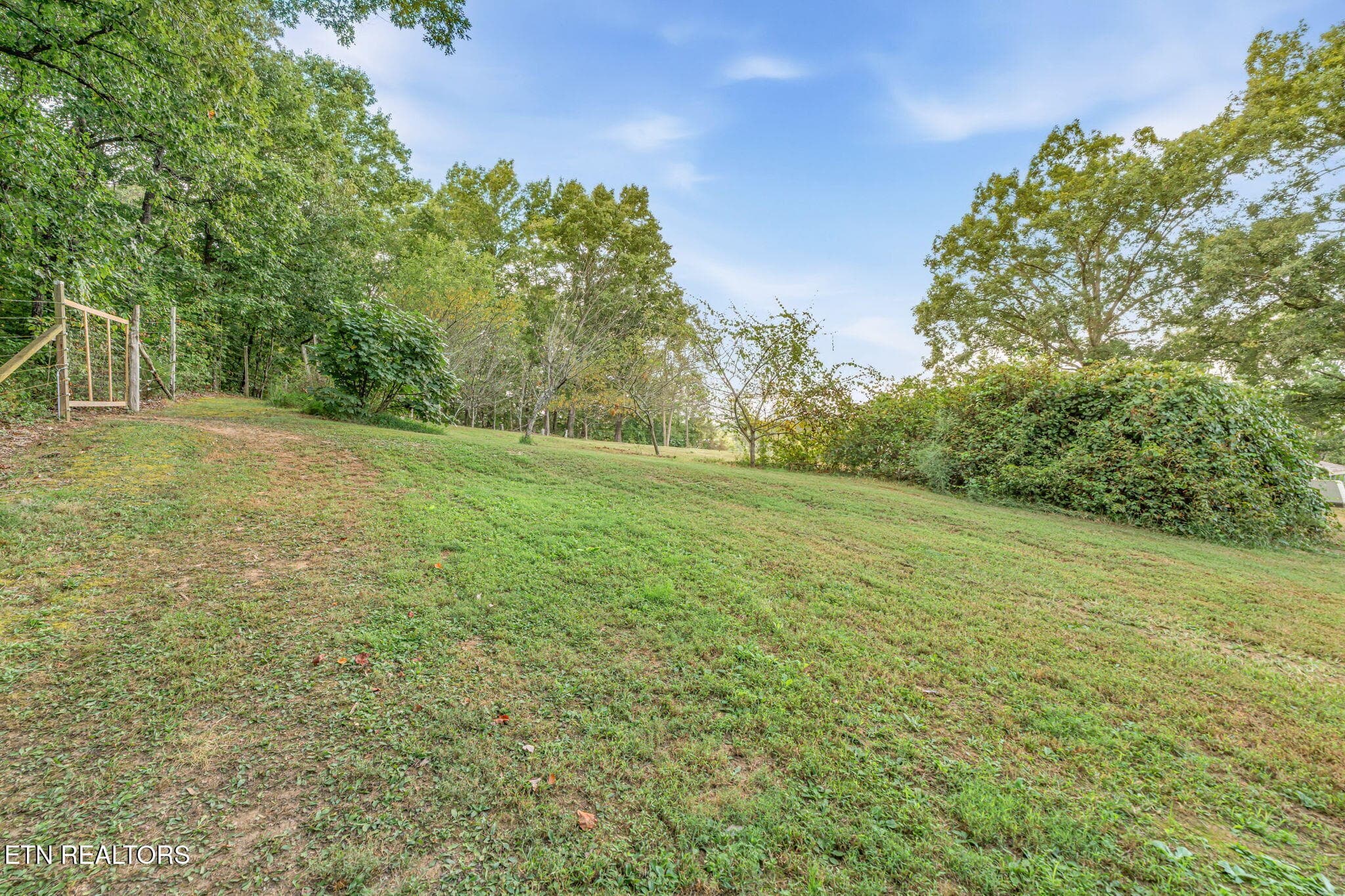 22-web-or-mls-2809 Highway 411-33 - 2809 Highway 411, Madisonville, TN 37354, Madisonville