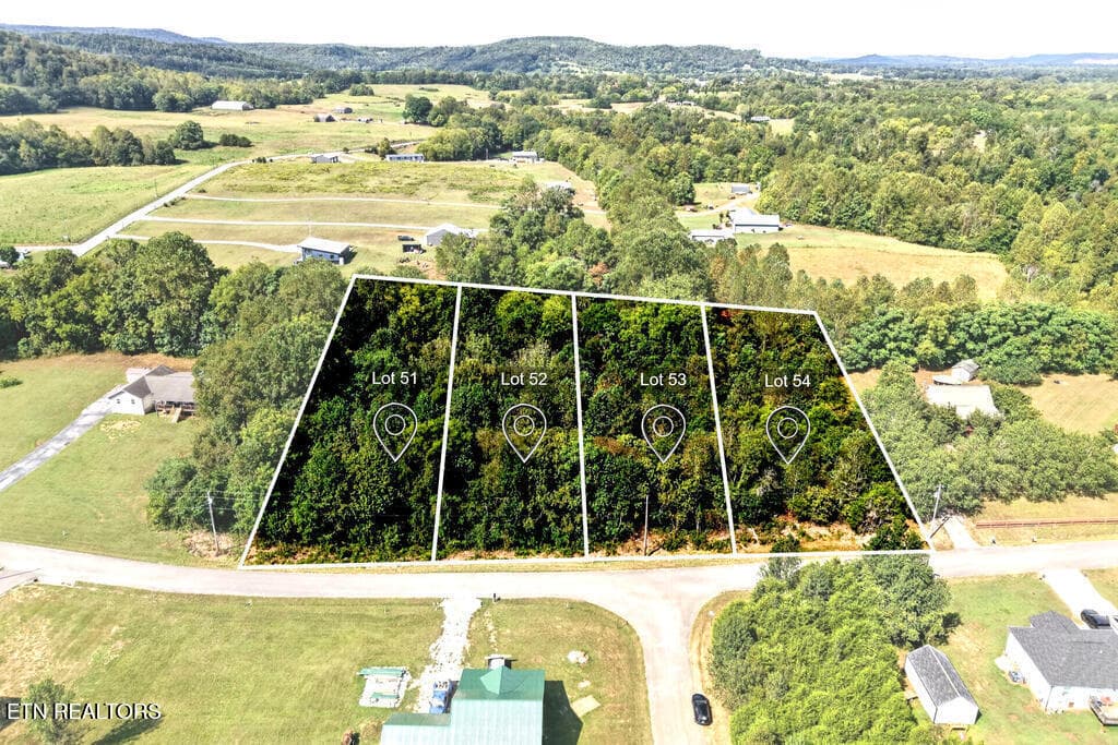 247176_2-1 - 51,52,53 Hidden River Ave, Sparta, TN 38583, Sparta