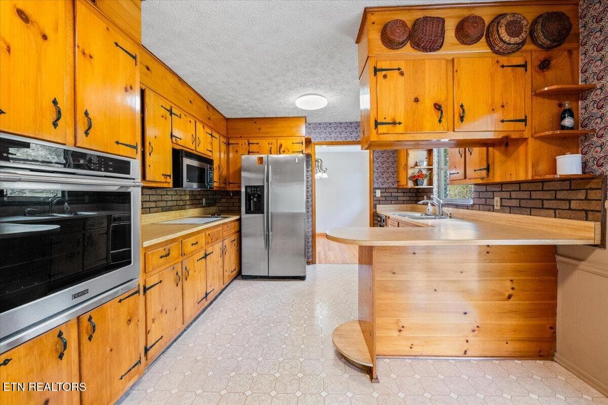 21-154 E Wolf Valley Rd - 154 E Wolf Valley Rd, Heiskell, TN 37754, Heiskell