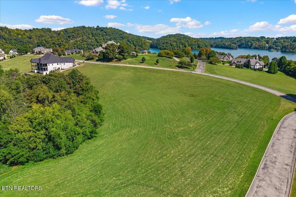 07-135 Amblecrest Dr-7 - 135 Amblecrest Drive, Vonore, TN 37885
