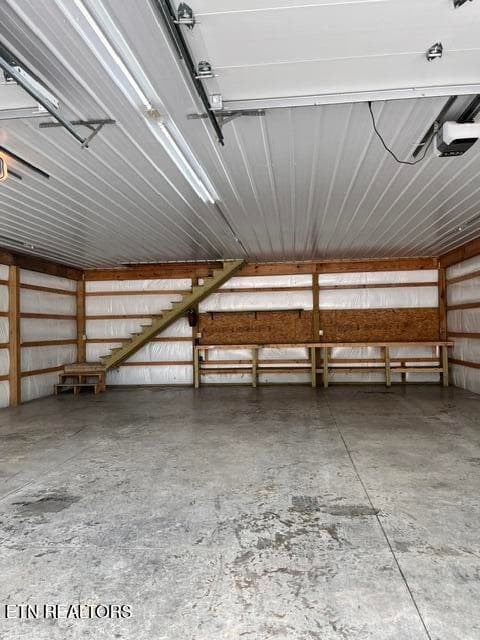 Westel empty garage - 289 Westel Rd, Rockwood, TN 37854, Rockwood